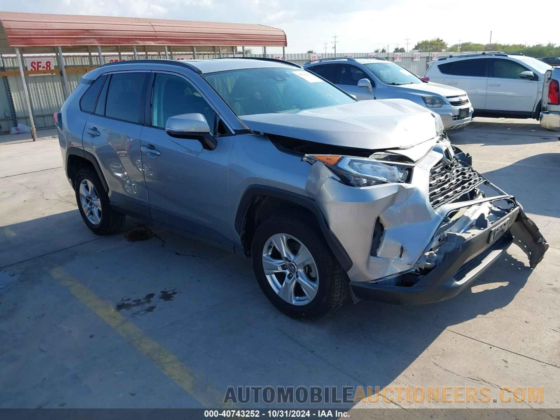 2T3W1RFV6LW082072 TOYOTA RAV4 2020