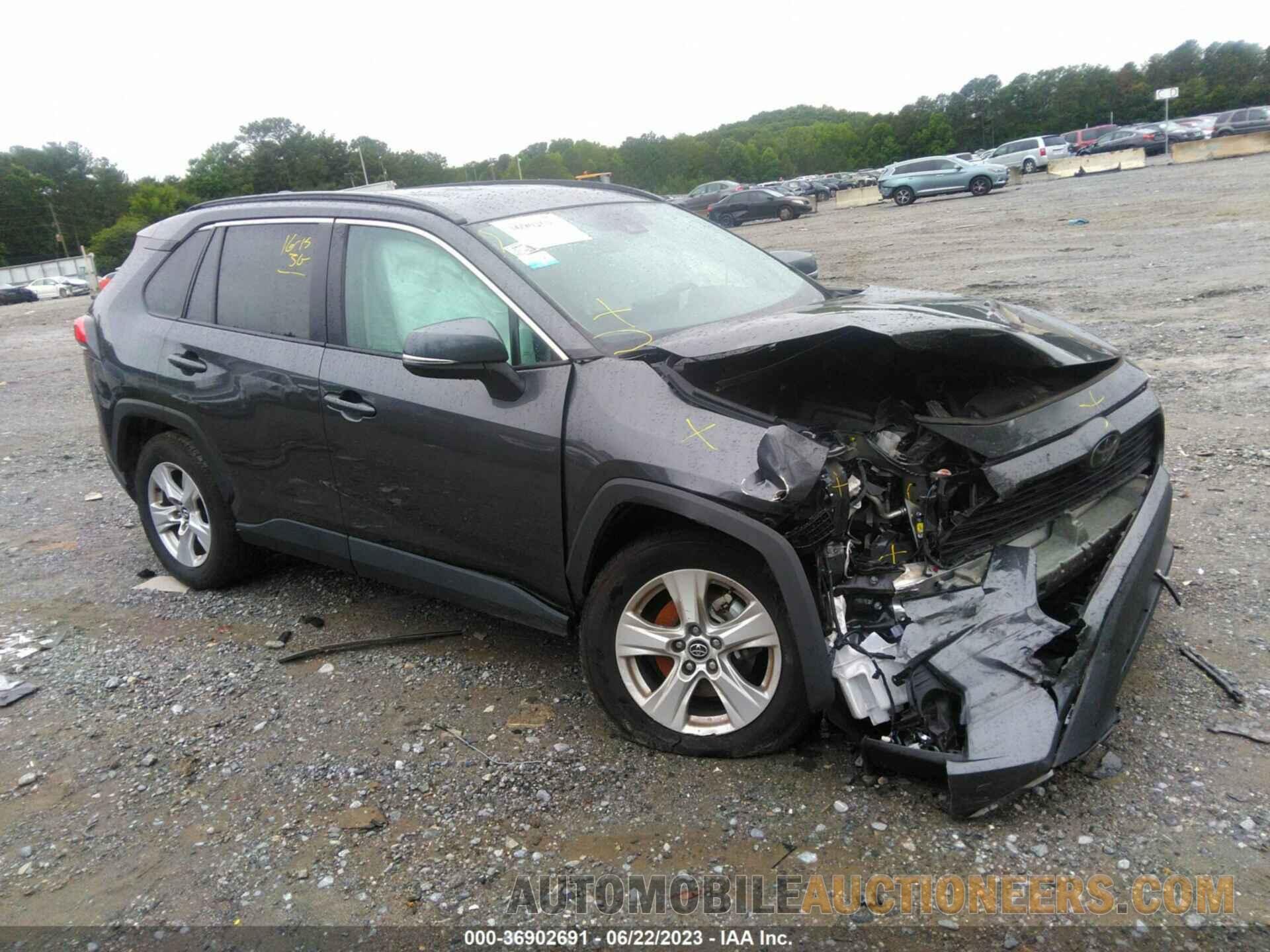 2T3W1RFV6MC088862 TOYOTA RAV4 2021