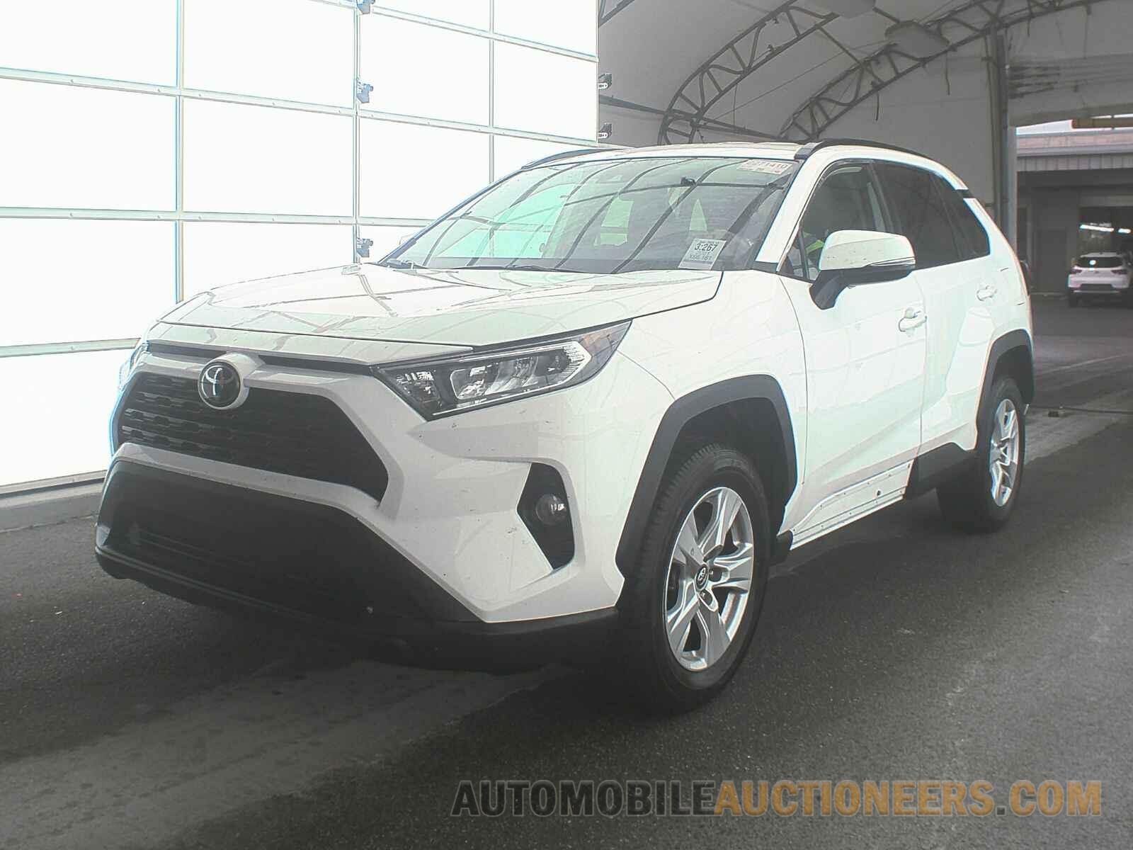 2T3W1RFV6MC093477 Toyota RAV4 2021