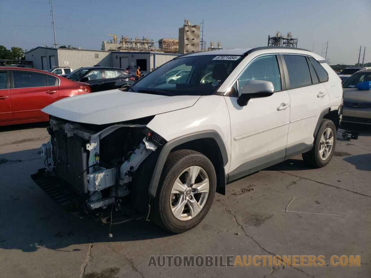 2T3W1RFV6MC148669 TOYOTA RAV4 2021