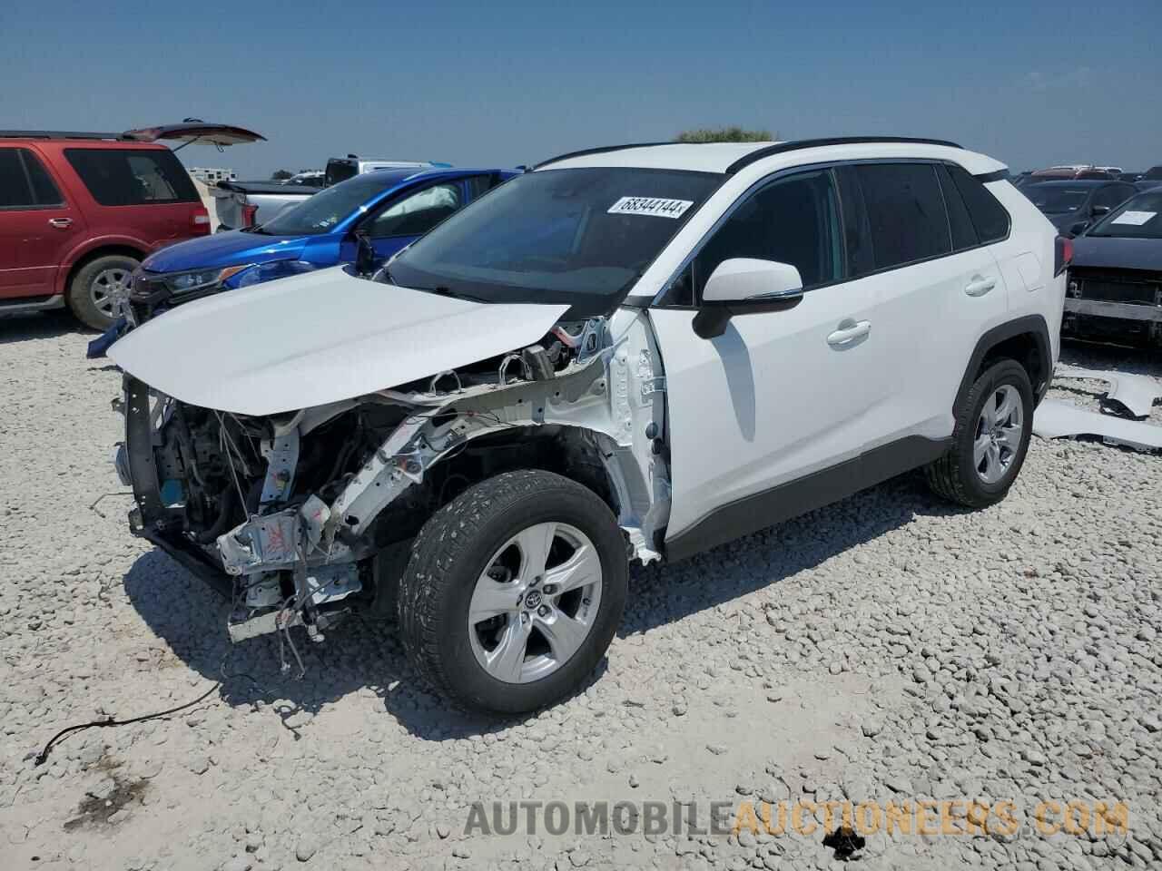 2T3W1RFV6MW118019 TOYOTA RAV4 2021