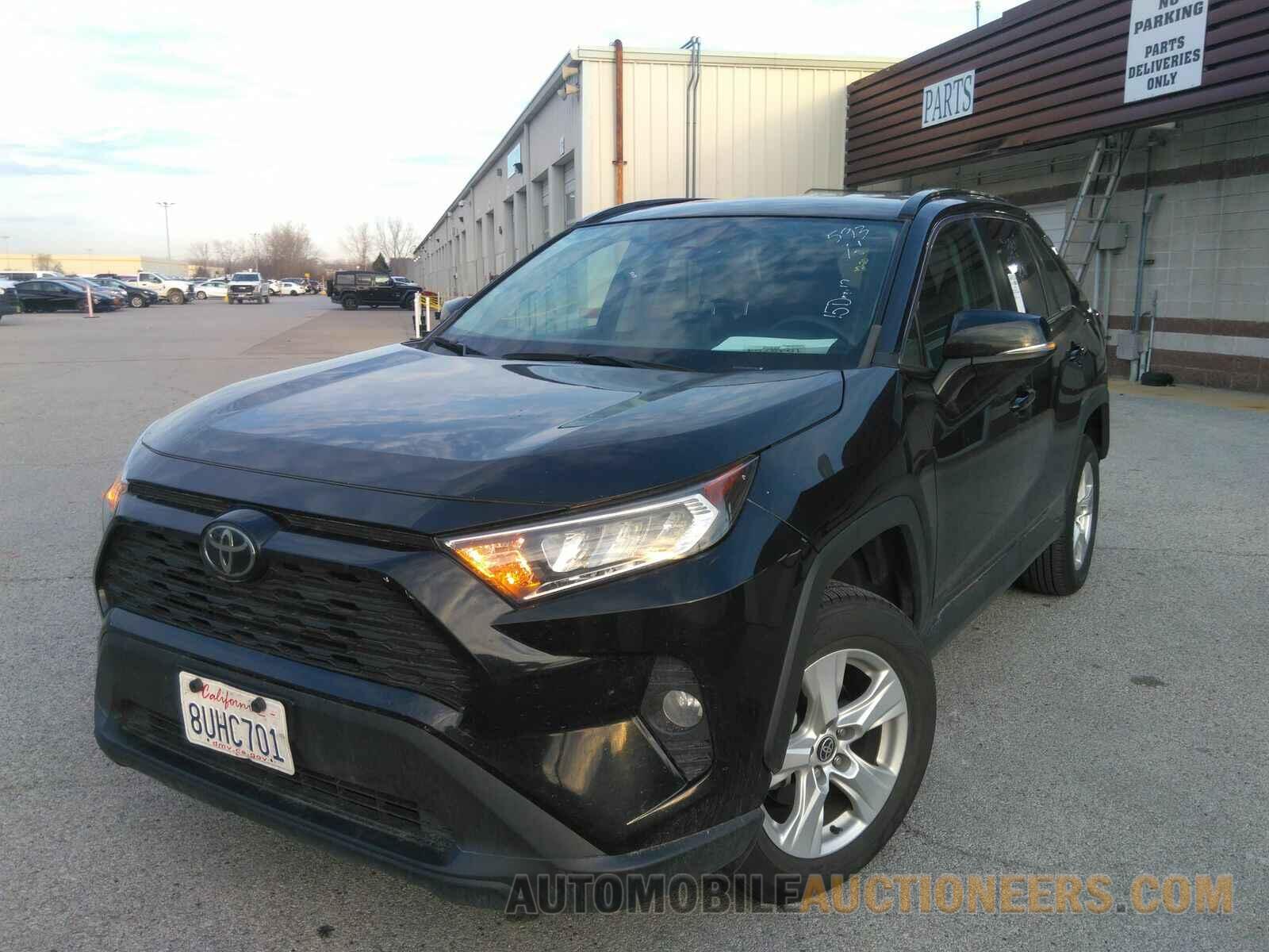 2T3W1RFV6MW127593 Toyota RAV4 2021