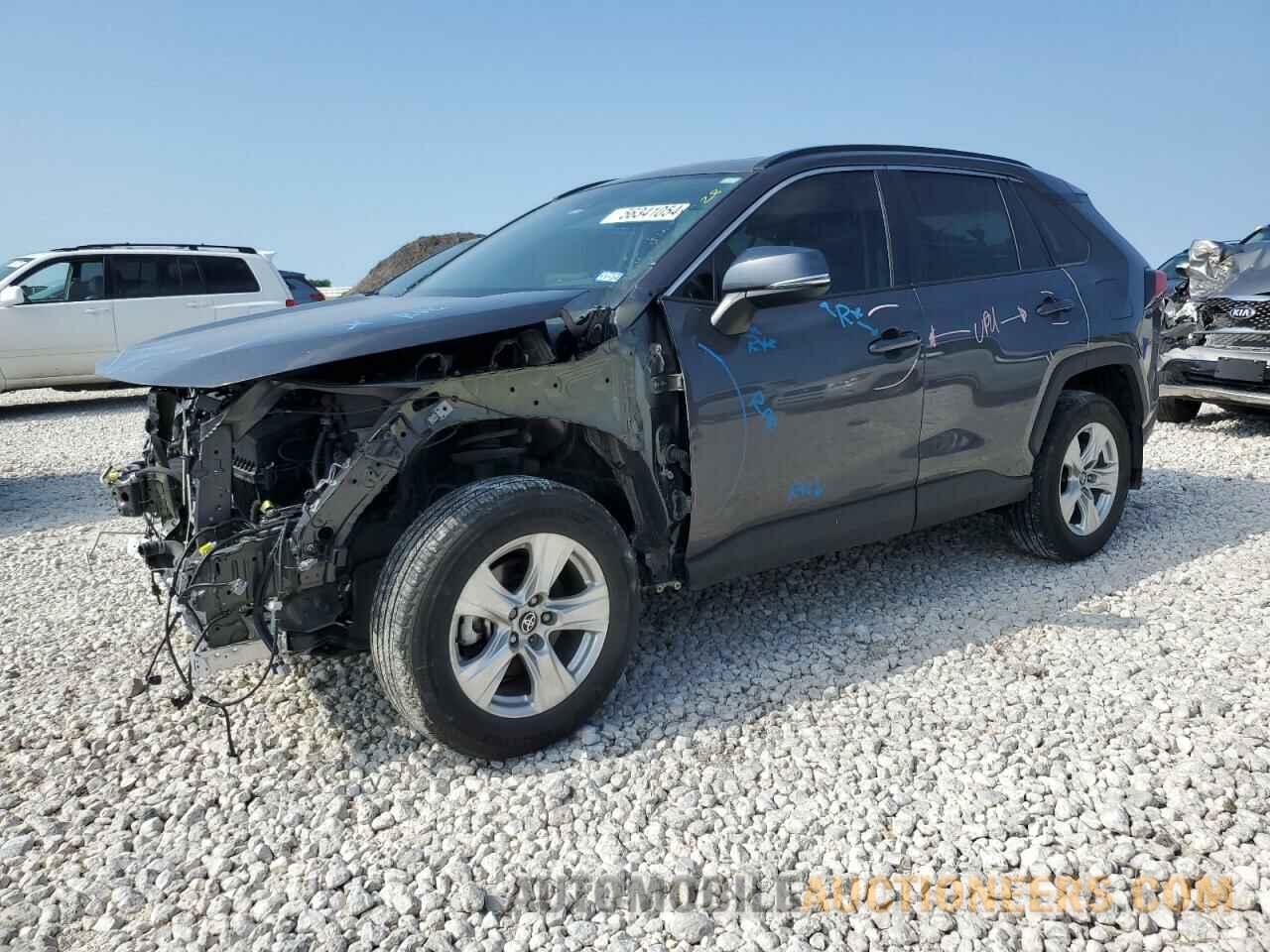 2T3W1RFV6MW180004 TOYOTA RAV4 2021