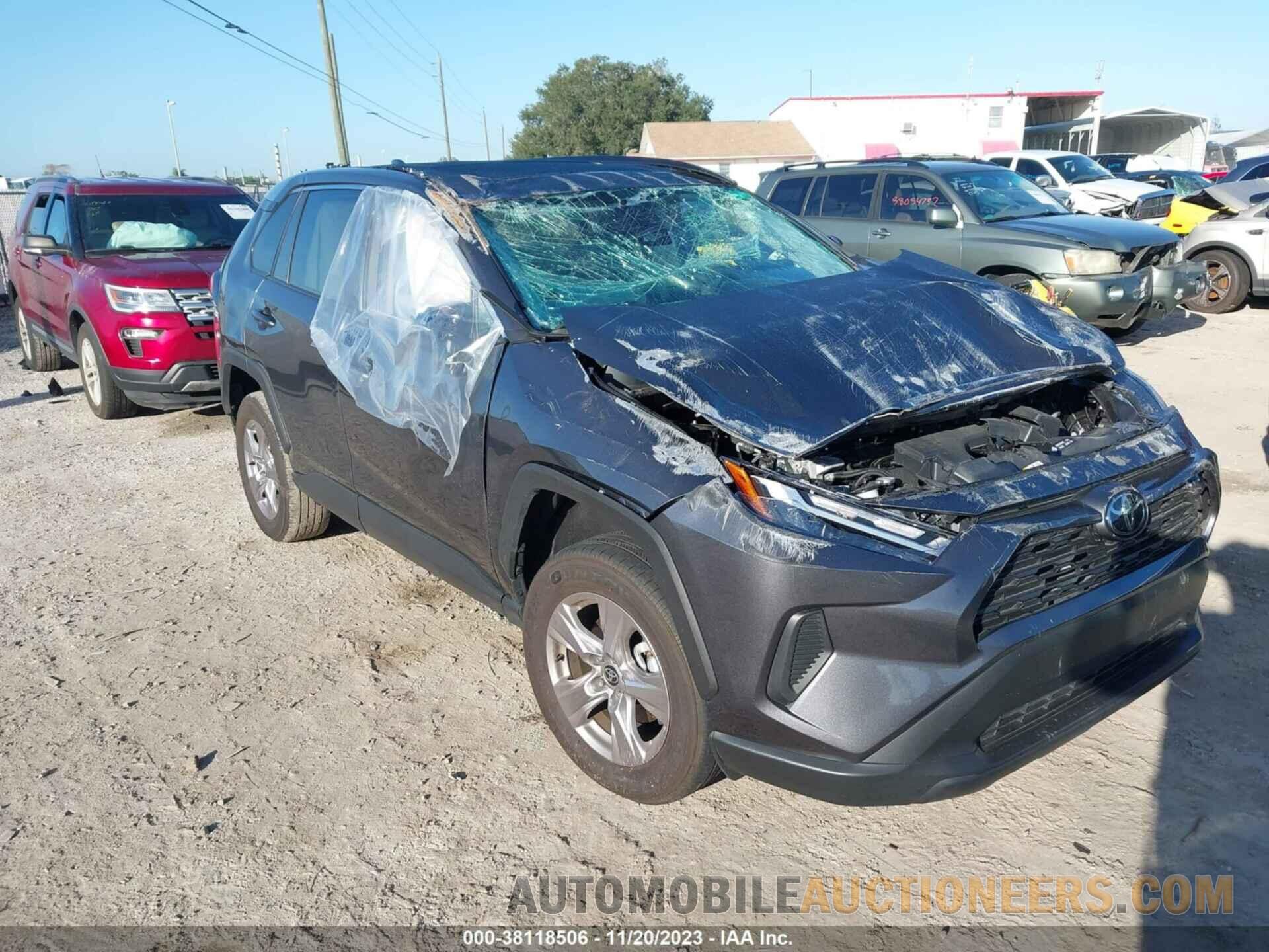 2T3W1RFV6NC182810 TOYOTA RAV4 2022