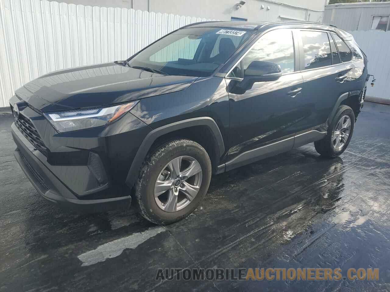 2T3W1RFV6PW251027 TOYOTA RAV4 2023