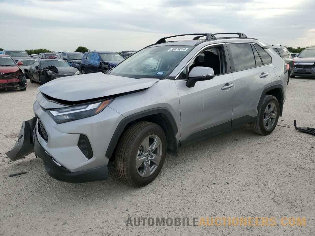 2T3W1RFV6RC257429 TOYOTA RAV4 2024