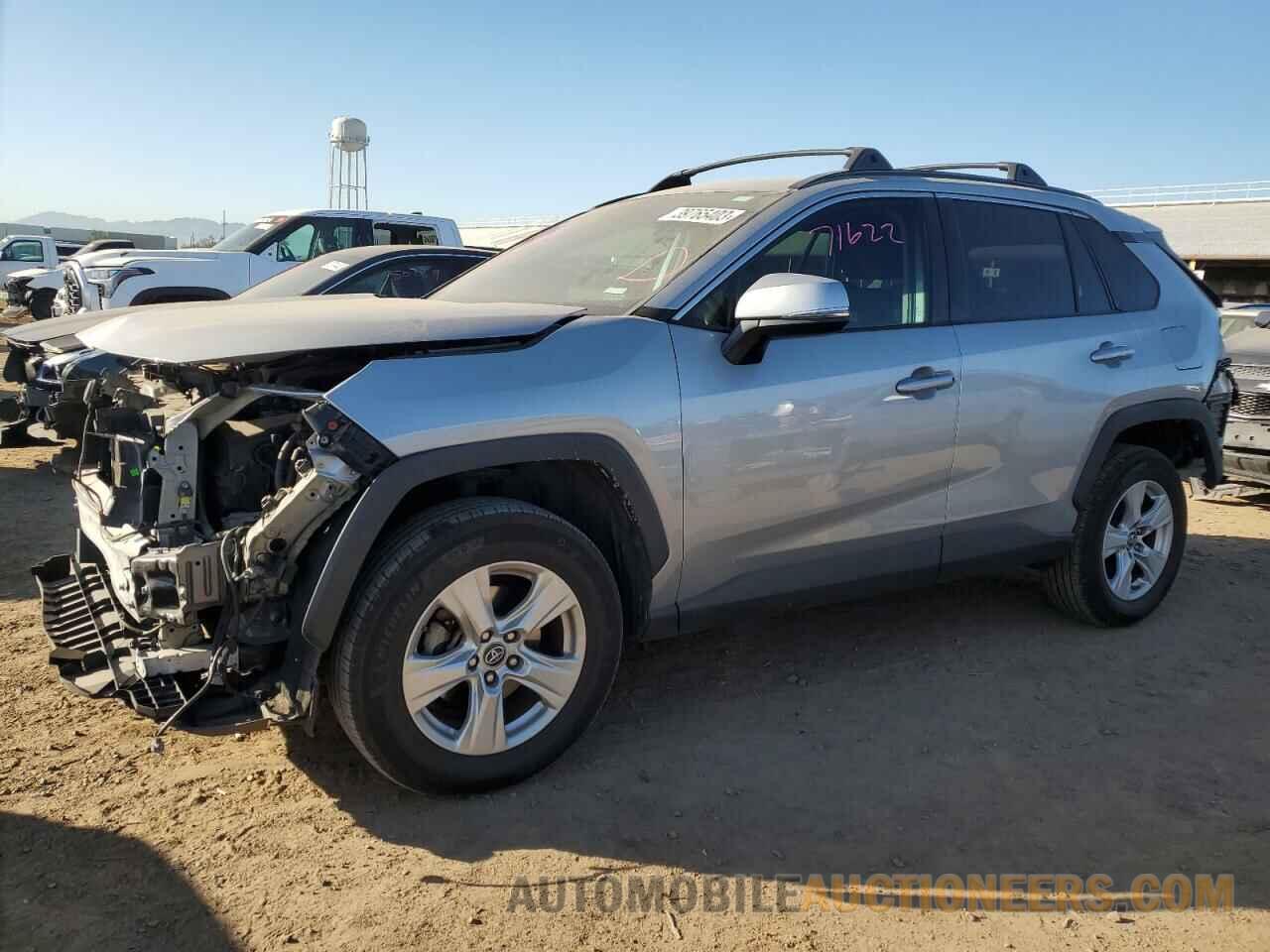 2T3W1RFV7KW024048 TOYOTA RAV4 2019