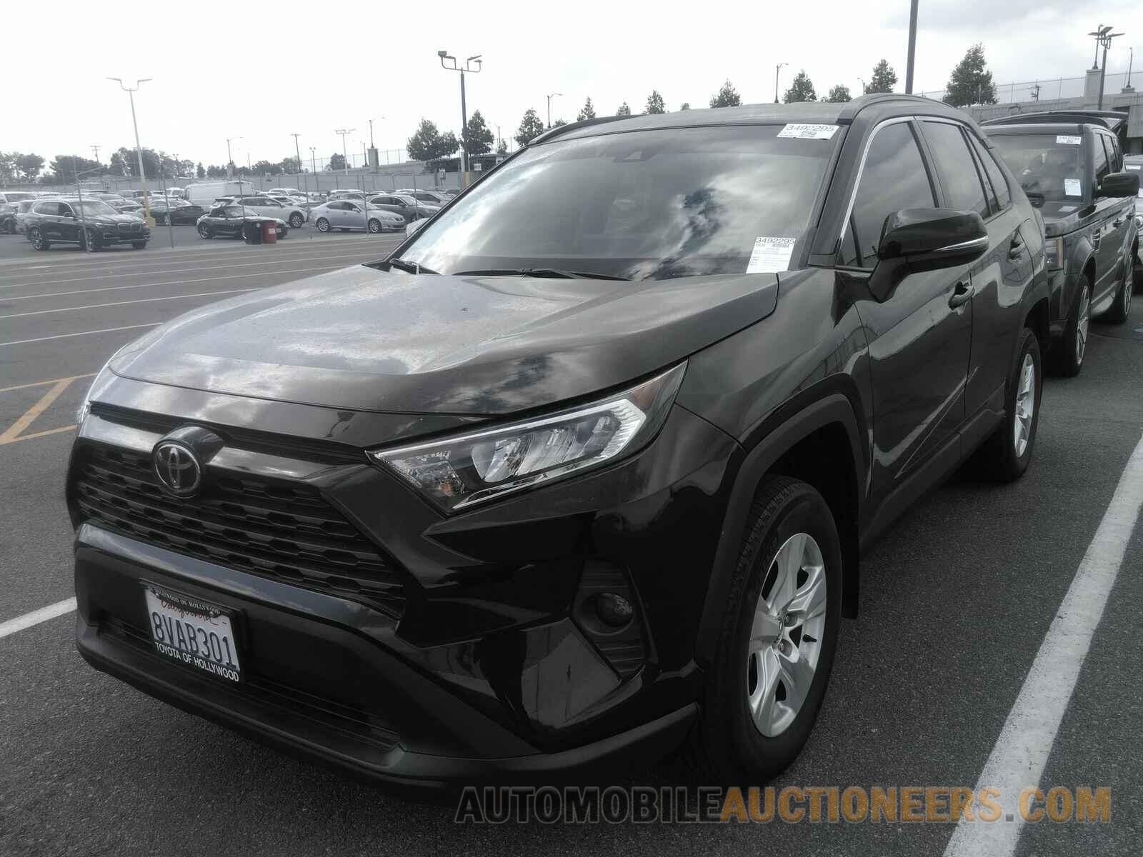 2T3W1RFV7MC107631 Toyota RAV4 2021