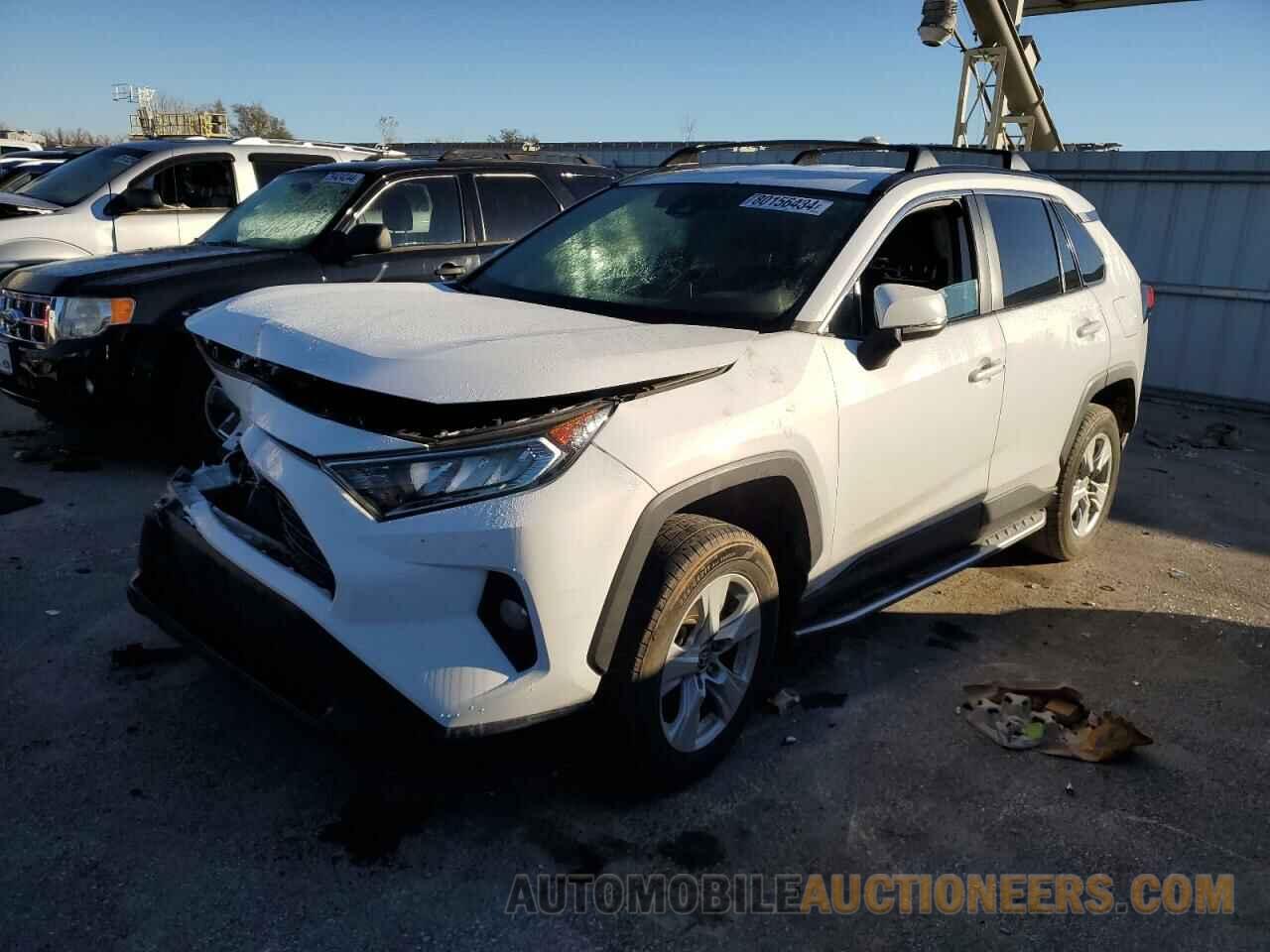 2T3W1RFV7MC119584 TOYOTA RAV4 2021