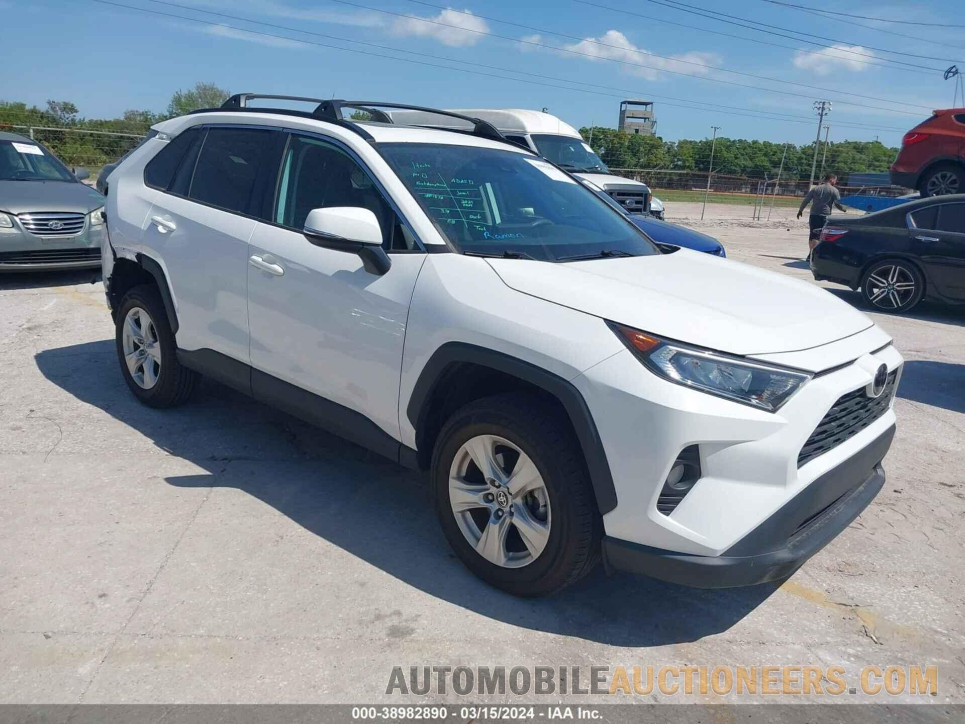 2T3W1RFV7MC123702 TOYOTA RAV4 2021