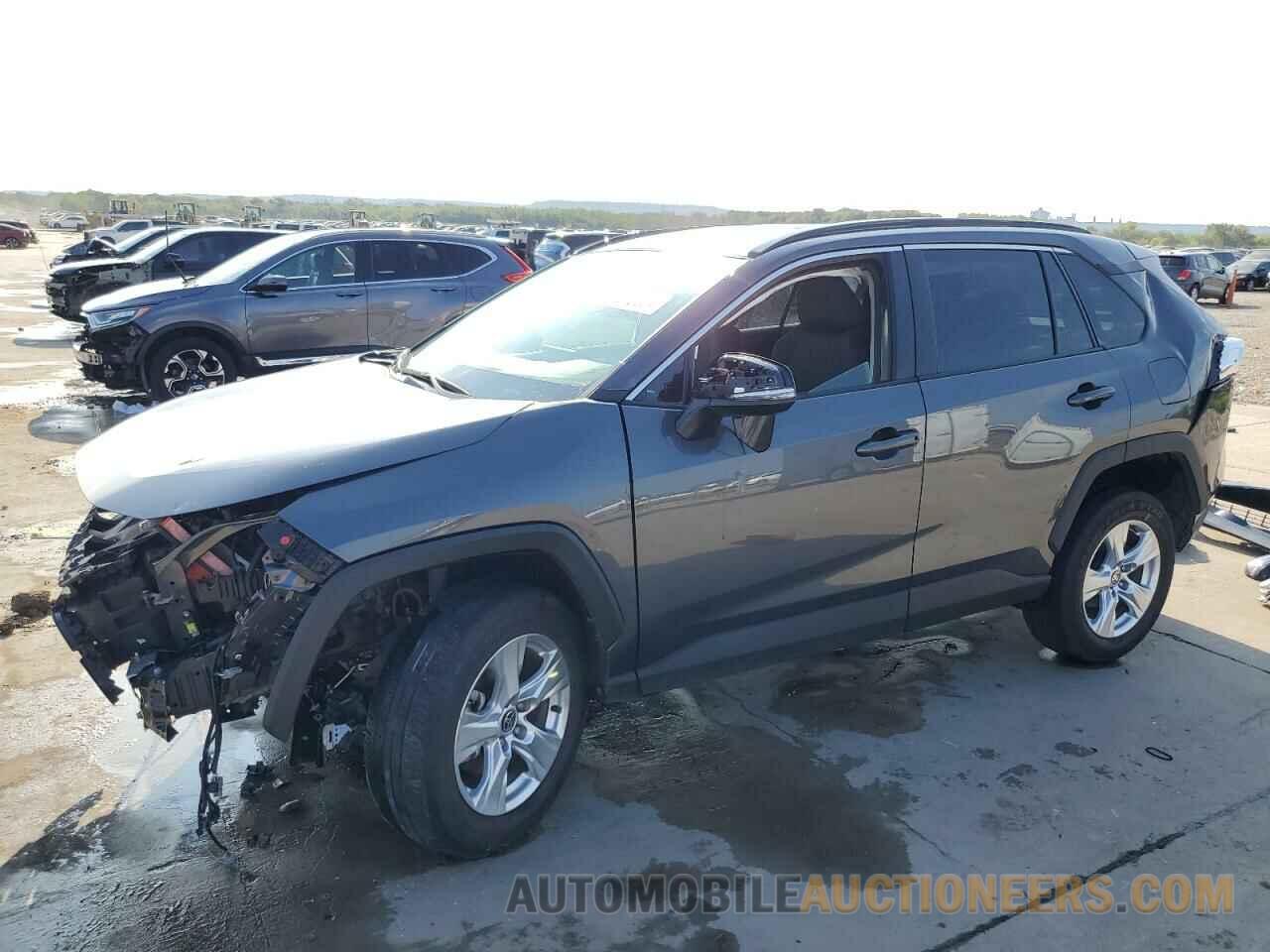 2T3W1RFV7MC163763 TOYOTA RAV4 2021