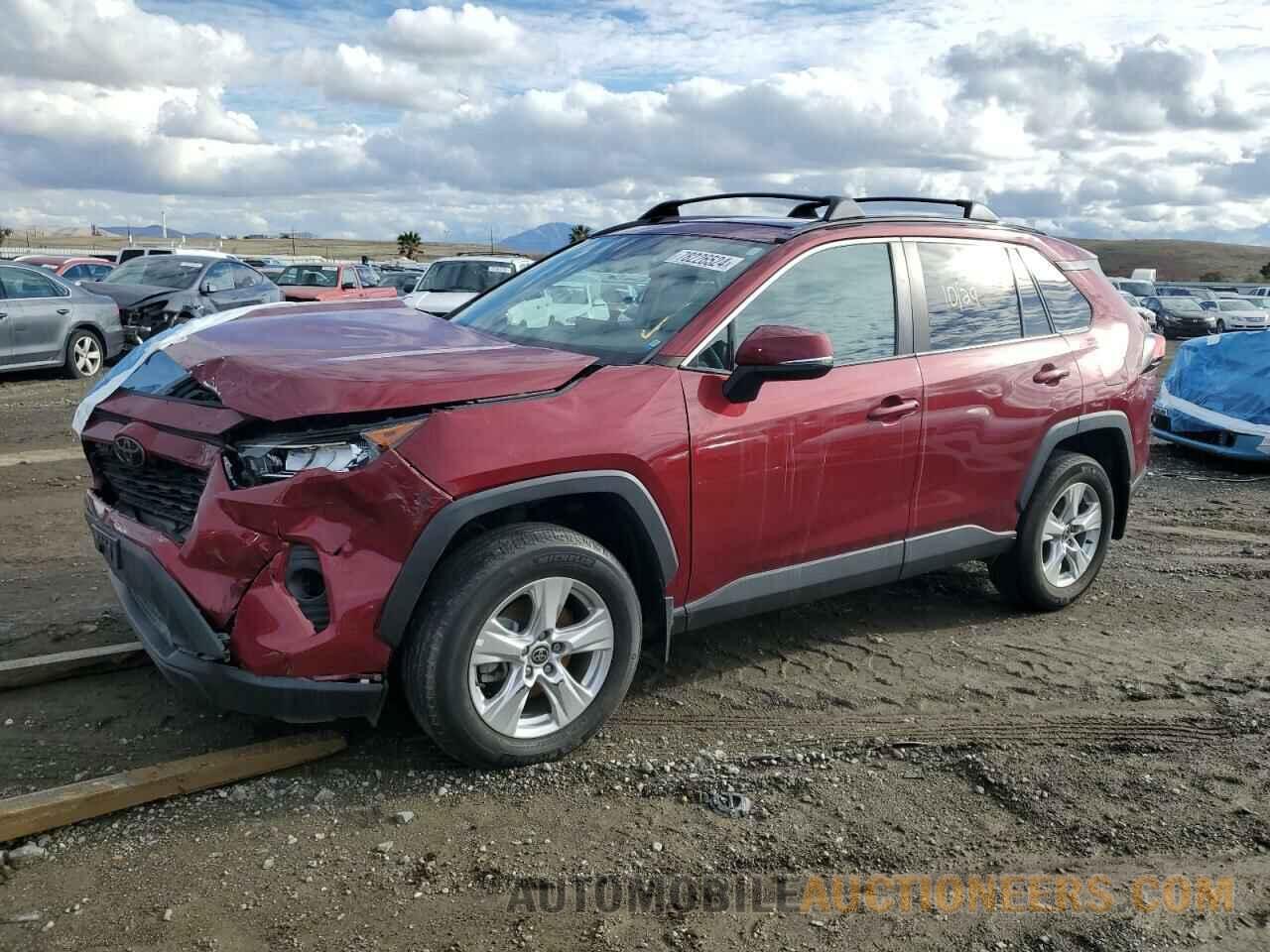 2T3W1RFV7MW176303 TOYOTA RAV4 2021