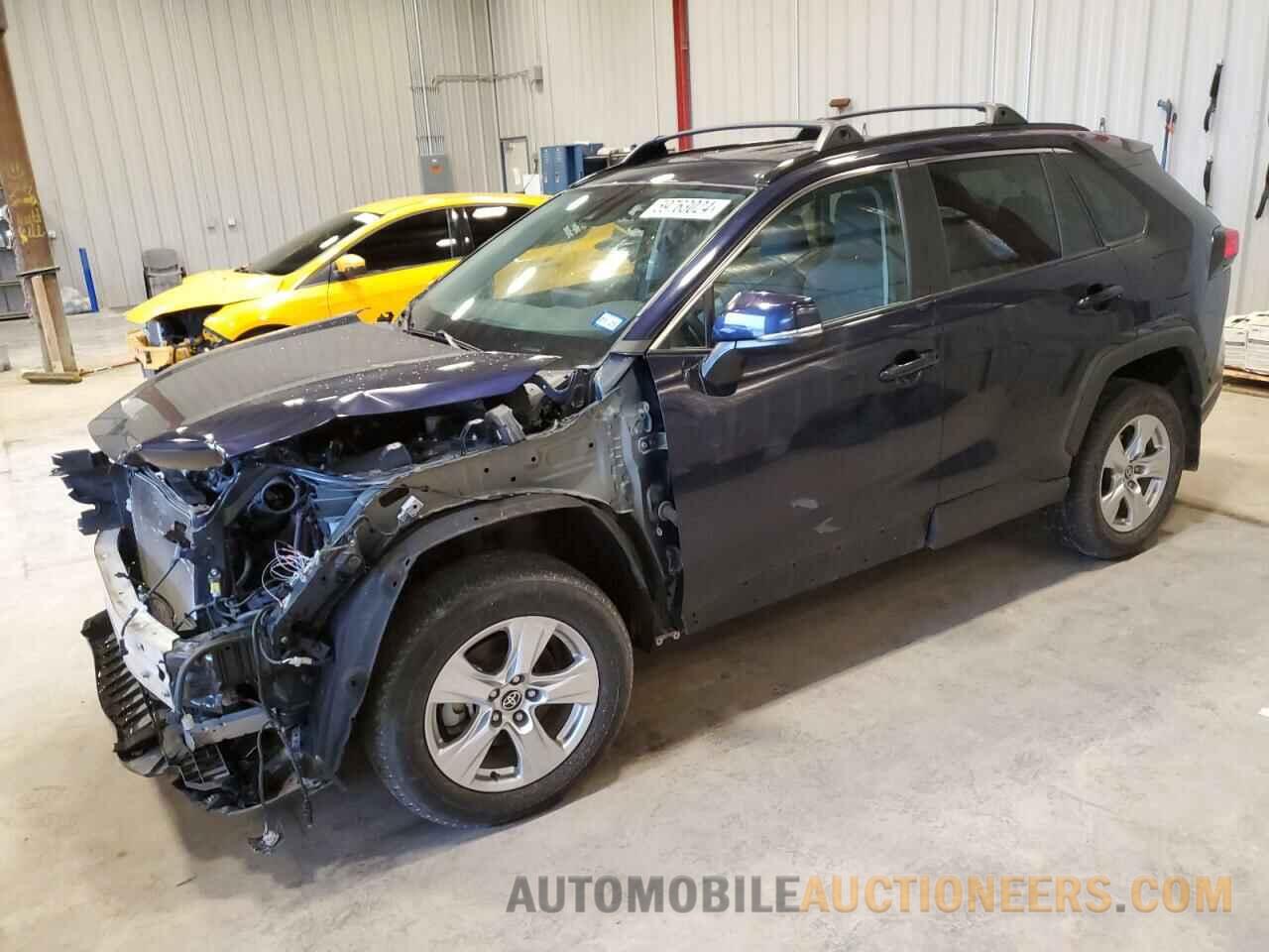 2T3W1RFV7MW184868 TOYOTA RAV4 2021