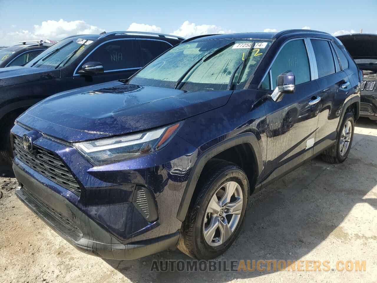 2T3W1RFV7PW283582 TOYOTA RAV4 2023