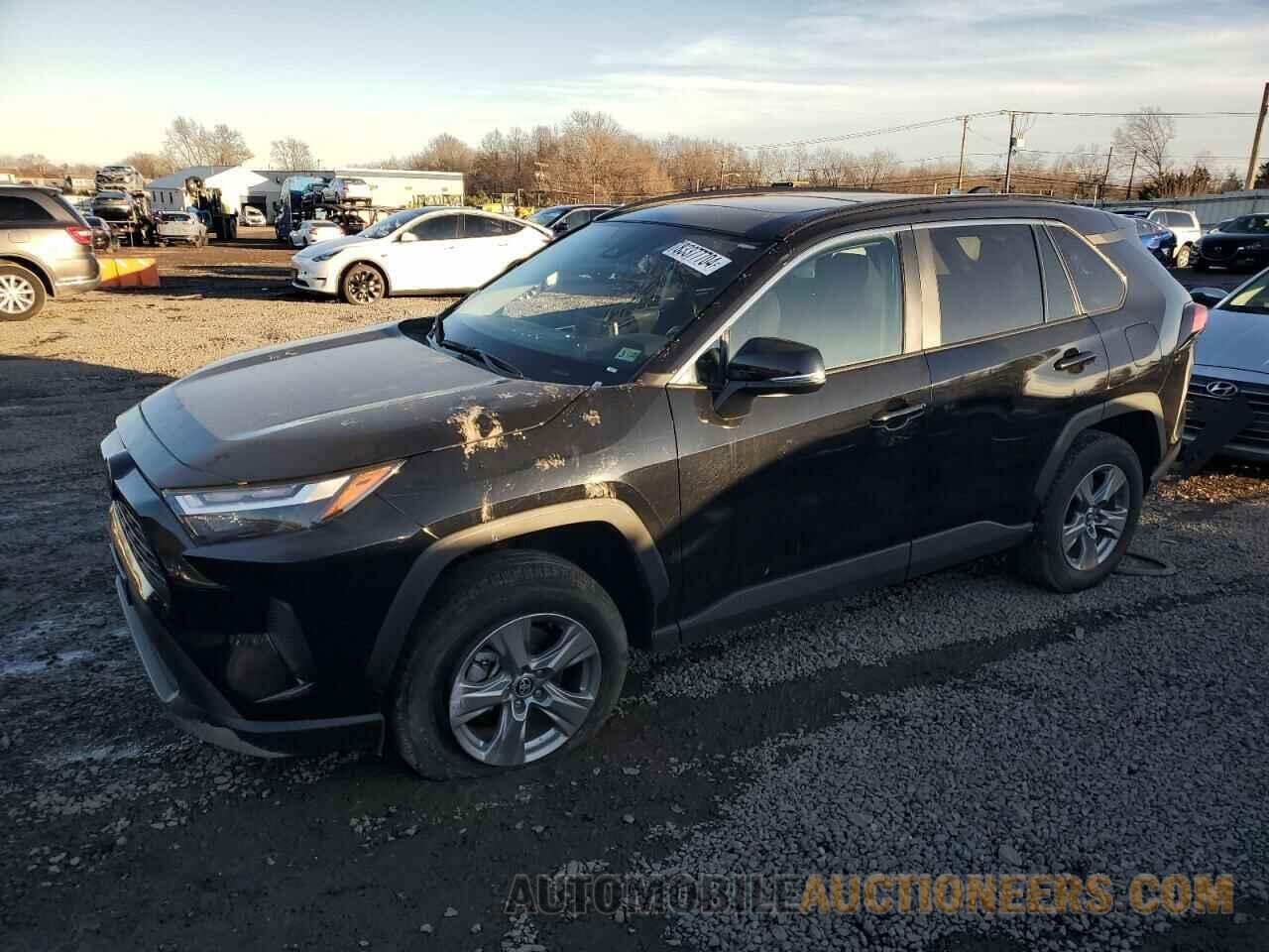 2T3W1RFV7RC272036 TOYOTA RAV4 2024