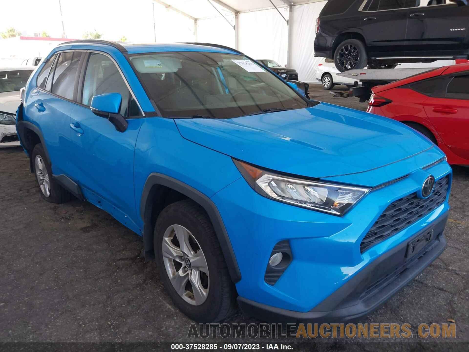 2T3W1RFV8KC008670 TOYOTA RAV4 2019