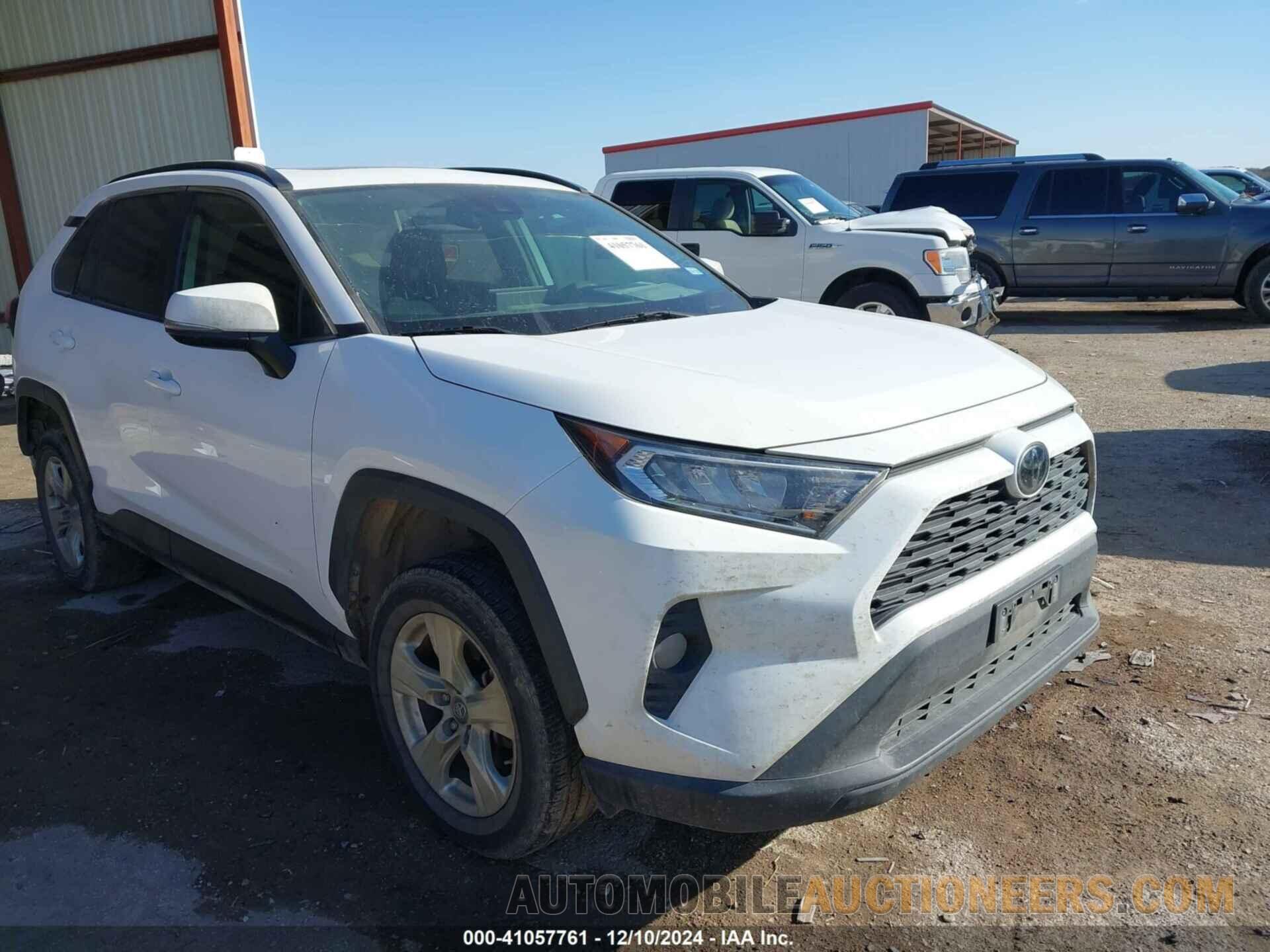 2T3W1RFV8KC021158 TOYOTA RAV4 2019