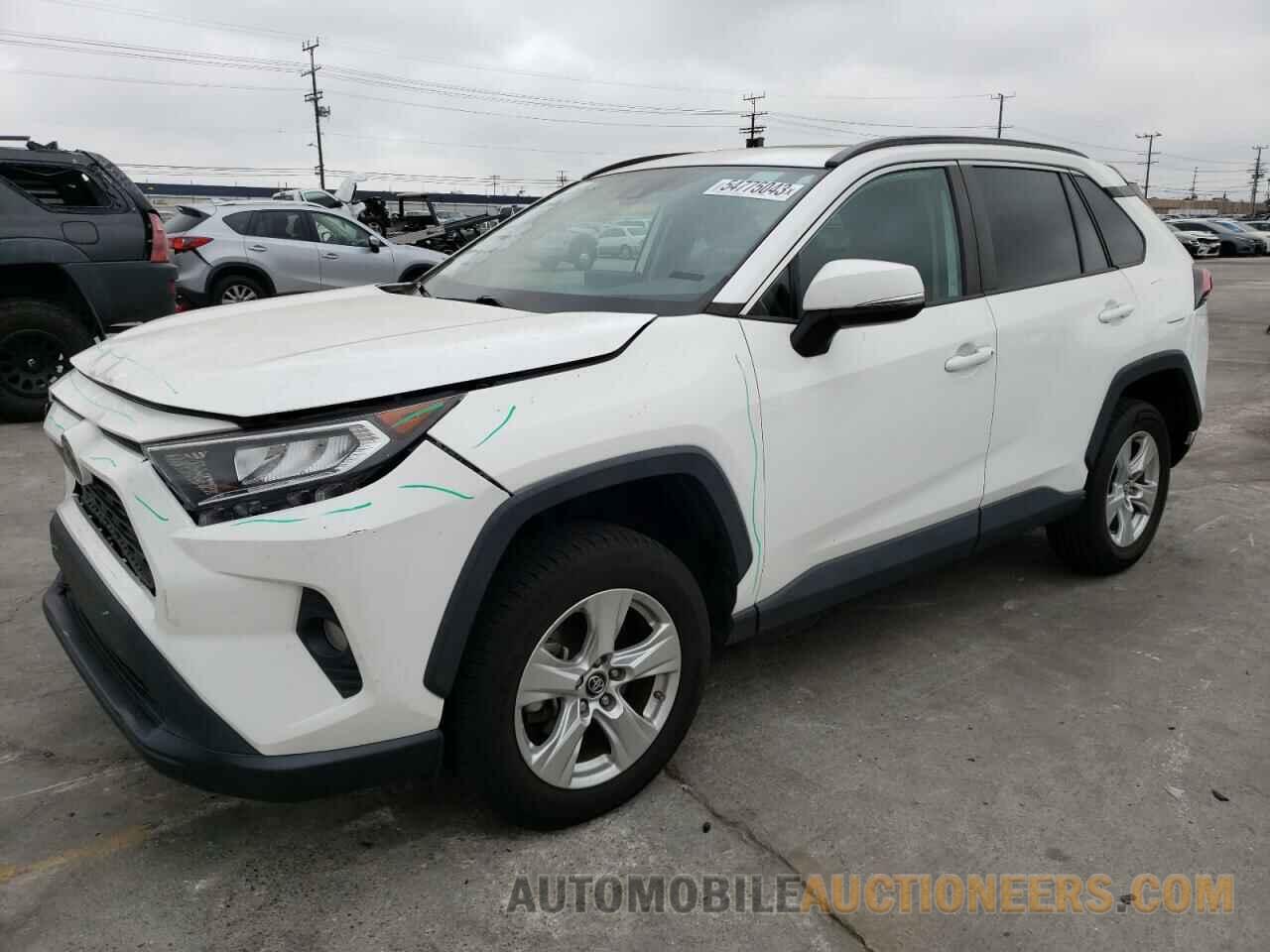 2T3W1RFV8KW004052 TOYOTA RAV4 2019