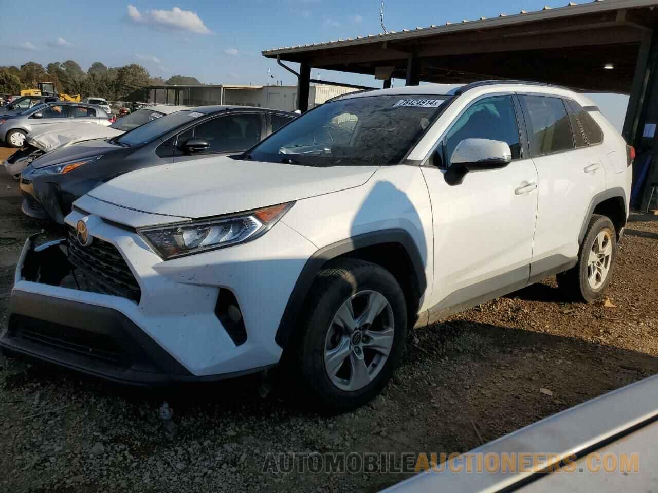 2T3W1RFV8LC053156 TOYOTA RAV4 2020