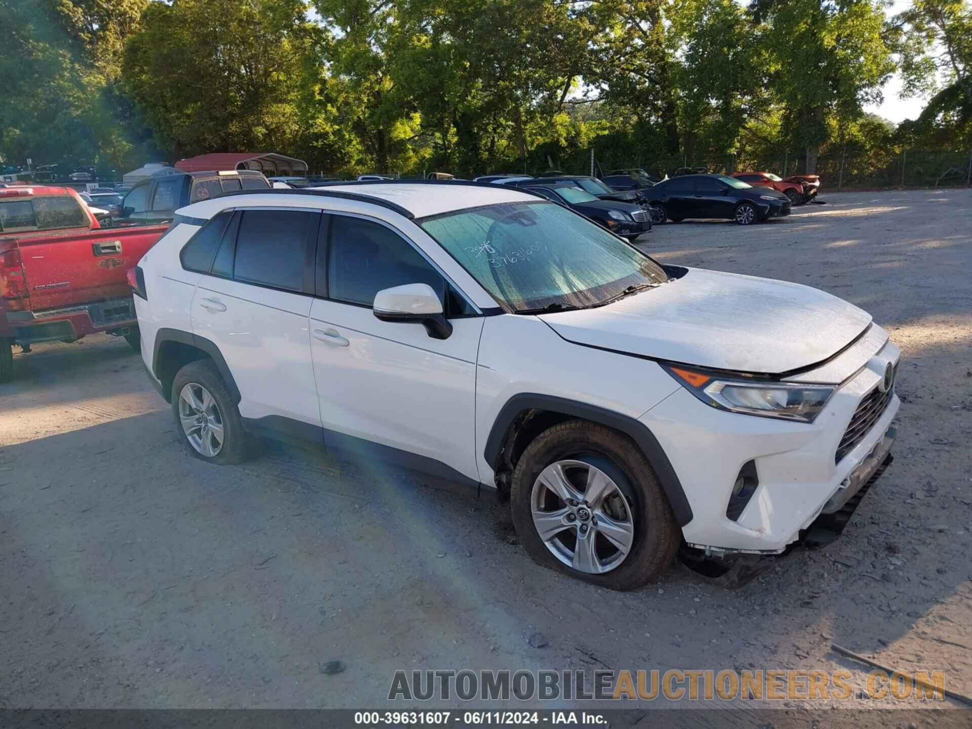 2T3W1RFV8LW095700 TOYOTA RAV4 2020