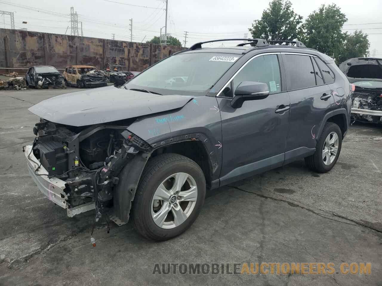 2T3W1RFV8LW098533 TOYOTA RAV4 2020