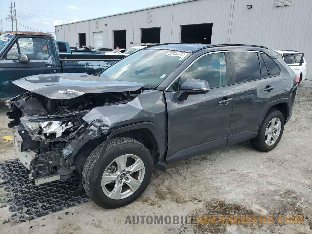 2T3W1RFV8MC096736 TOYOTA RAV4 2021