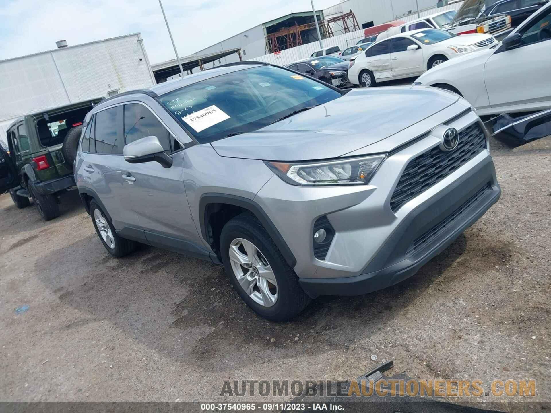 2T3W1RFV8MC111686 TOYOTA RAV4 2021