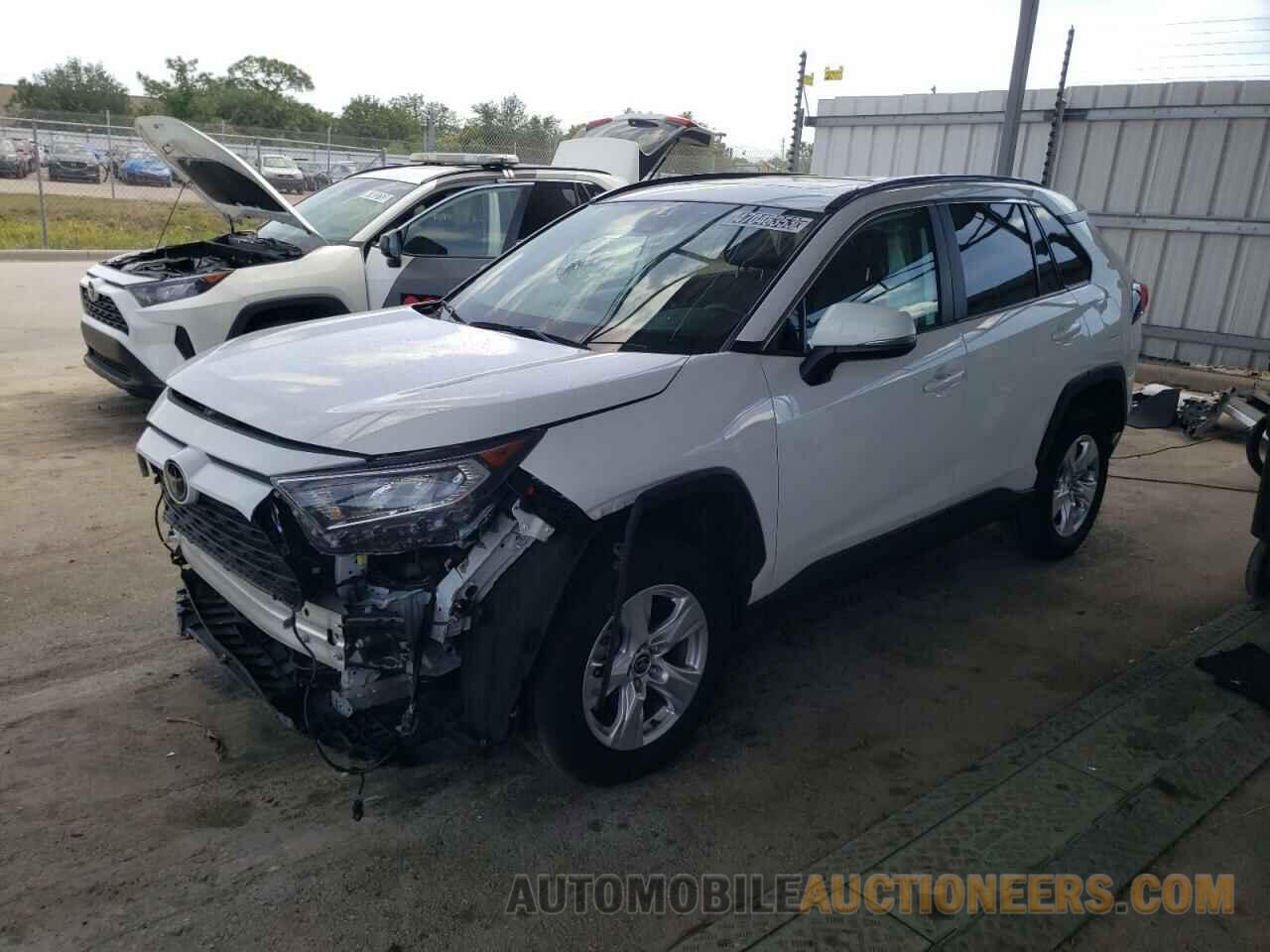 2T3W1RFV8MC154814 TOYOTA RAV4 2021