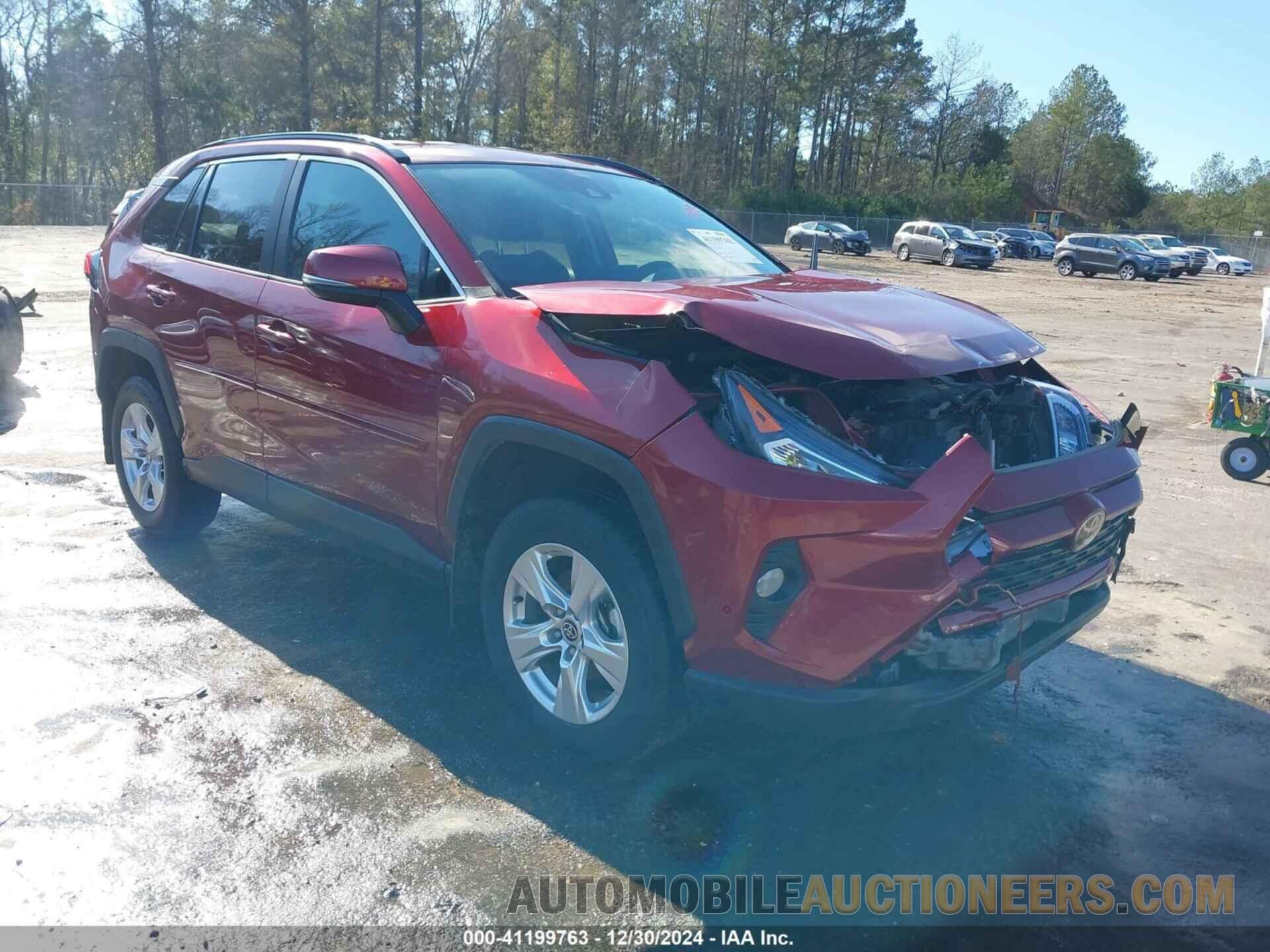 2T3W1RFV8MW139695 TOYOTA RAV4 2021