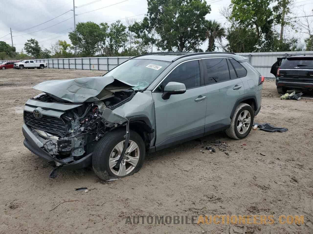 2T3W1RFV8MW142015 TOYOTA RAV4 2021