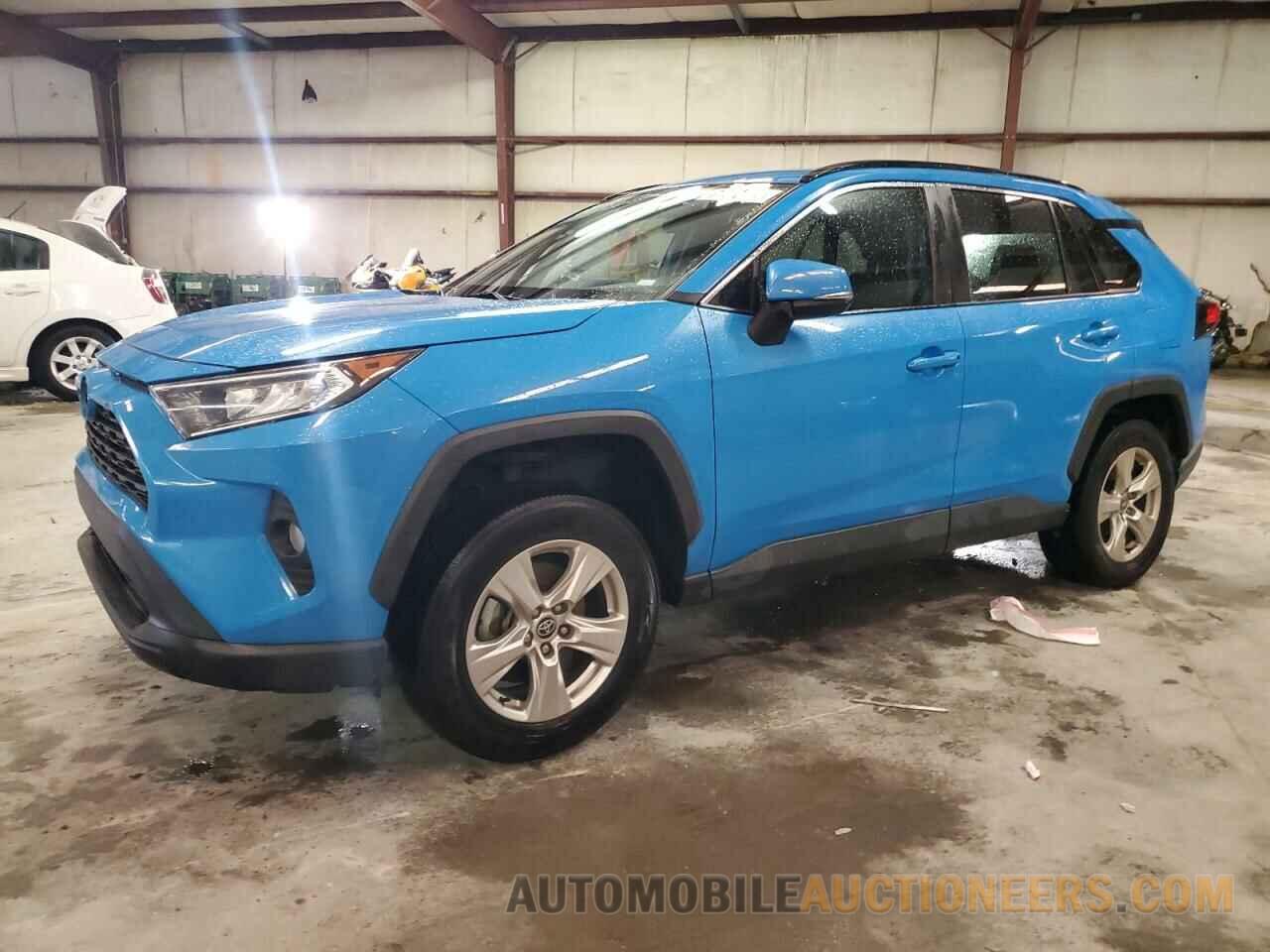 2T3W1RFV8MW158604 TOYOTA RAV4 2021