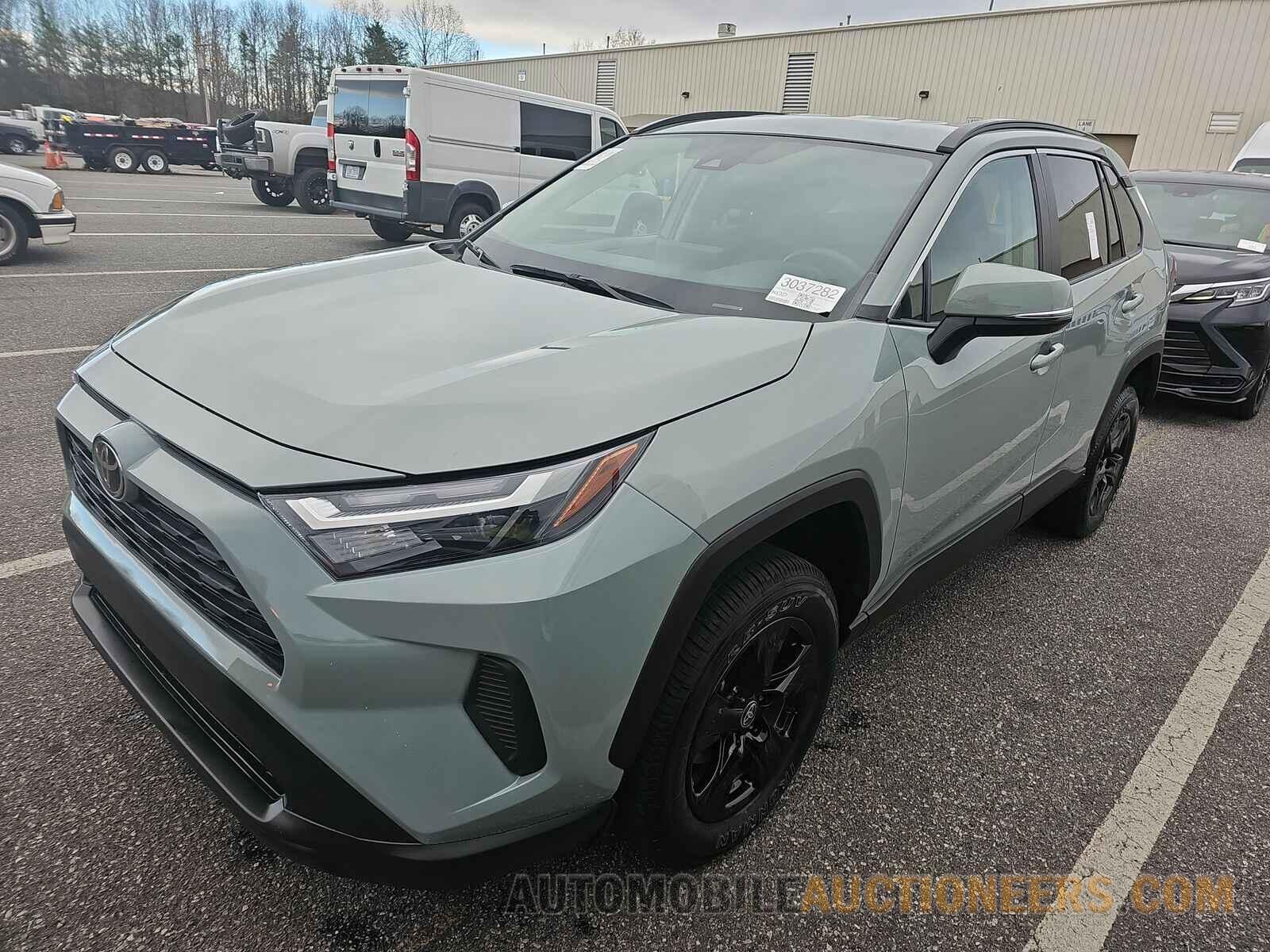 2T3W1RFV8NW191037 Toyota RAV4 2022