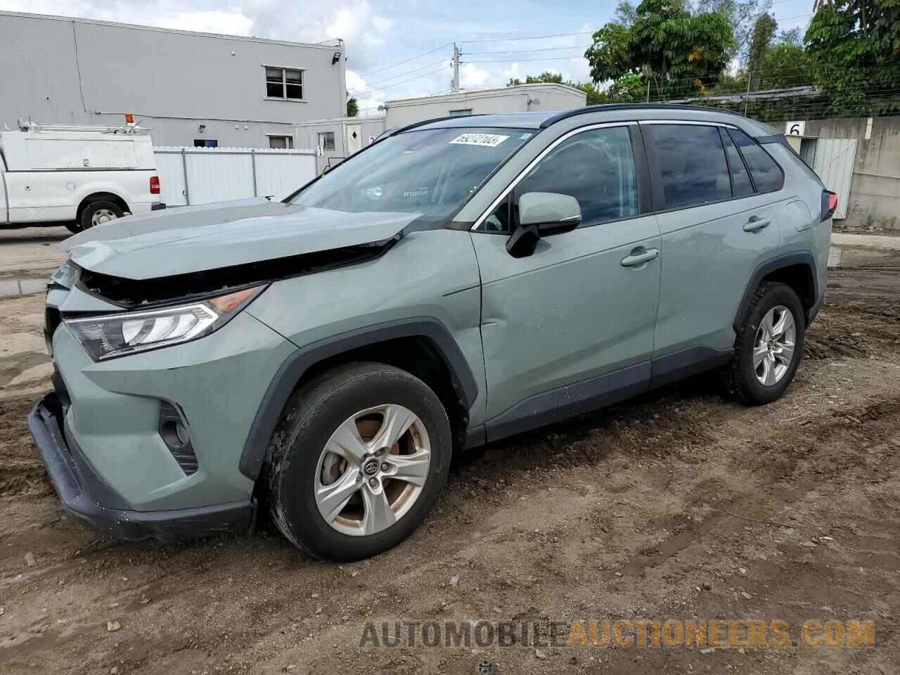 2T3W1RFV9LC040870 TOYOTA RAV4 2020