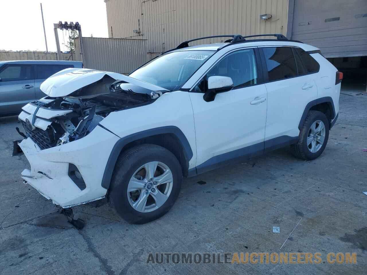 2T3W1RFV9LC084416 TOYOTA RAV4 2020