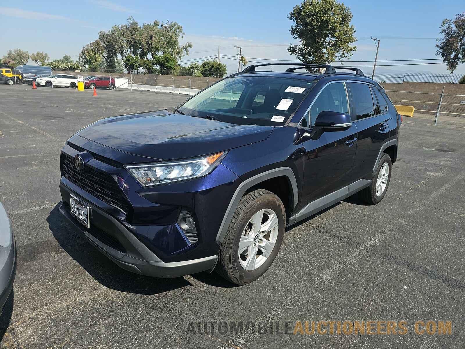 2T3W1RFV9LW103285 Toyota RAV4 2020