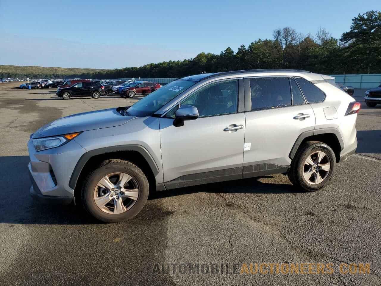 2T3W1RFV9MW118631 TOYOTA RAV4 2021