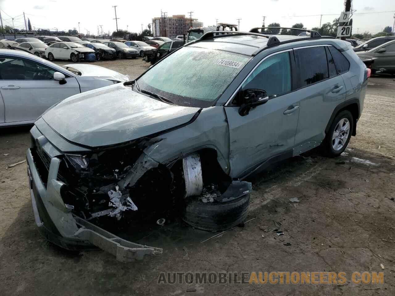 2T3W1RFV9MW156778 TOYOTA RAV4 2021