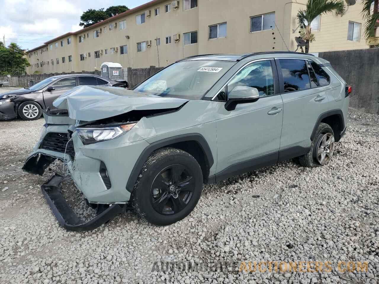 2T3W1RFV9MW173824 TOYOTA RAV4 2021