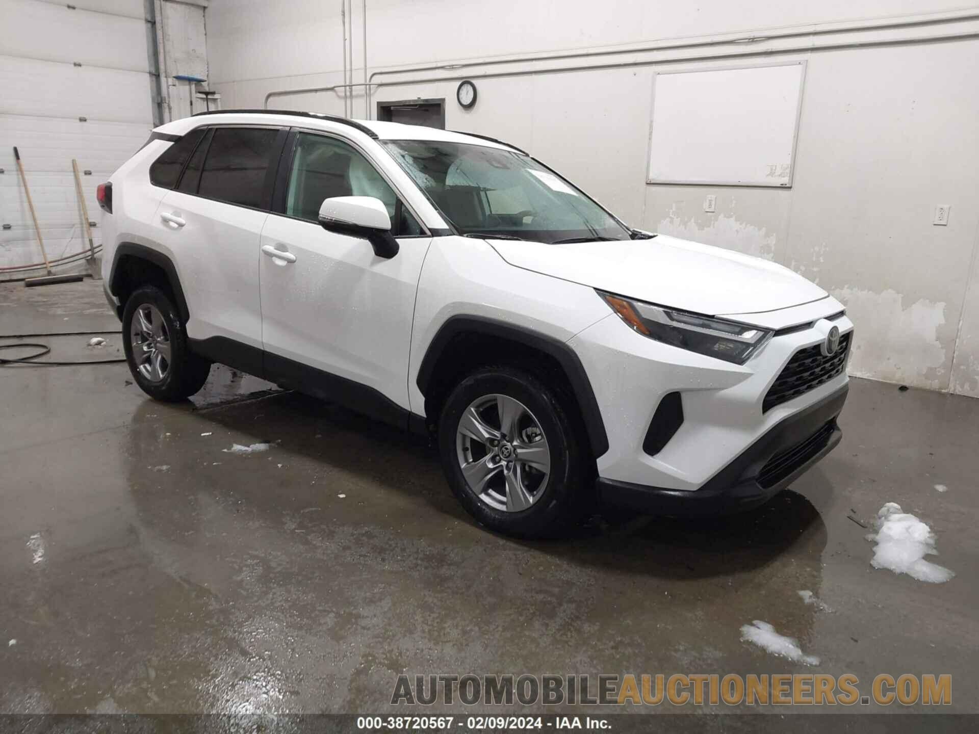 2T3W1RFV9PW272180 TOYOTA RAV4 2023