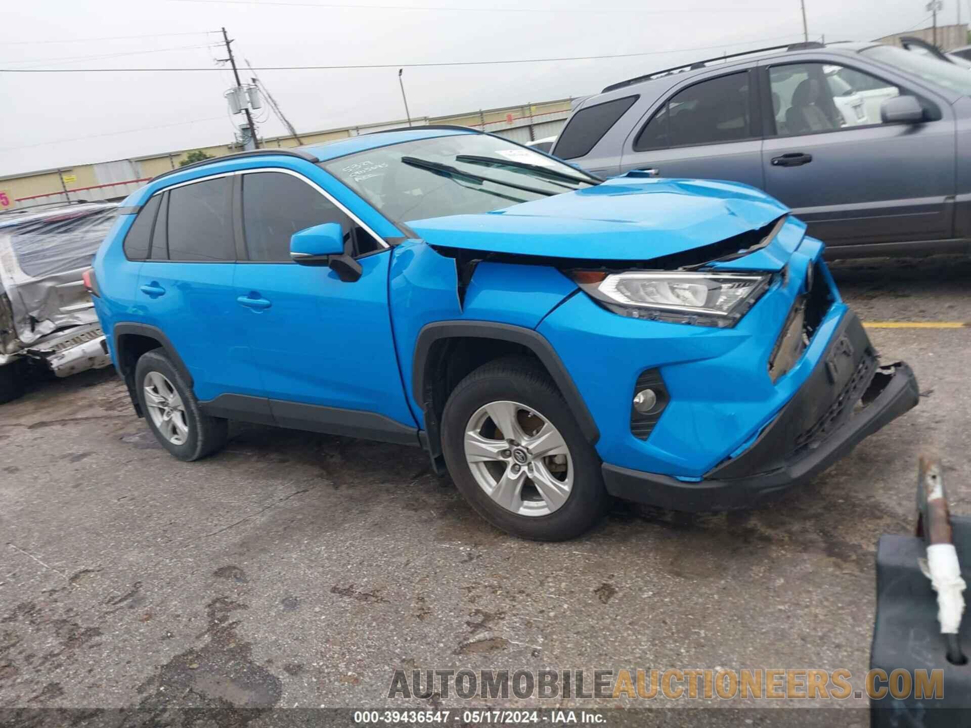 2T3W1RFVXKC031982 TOYOTA RAV4 2019