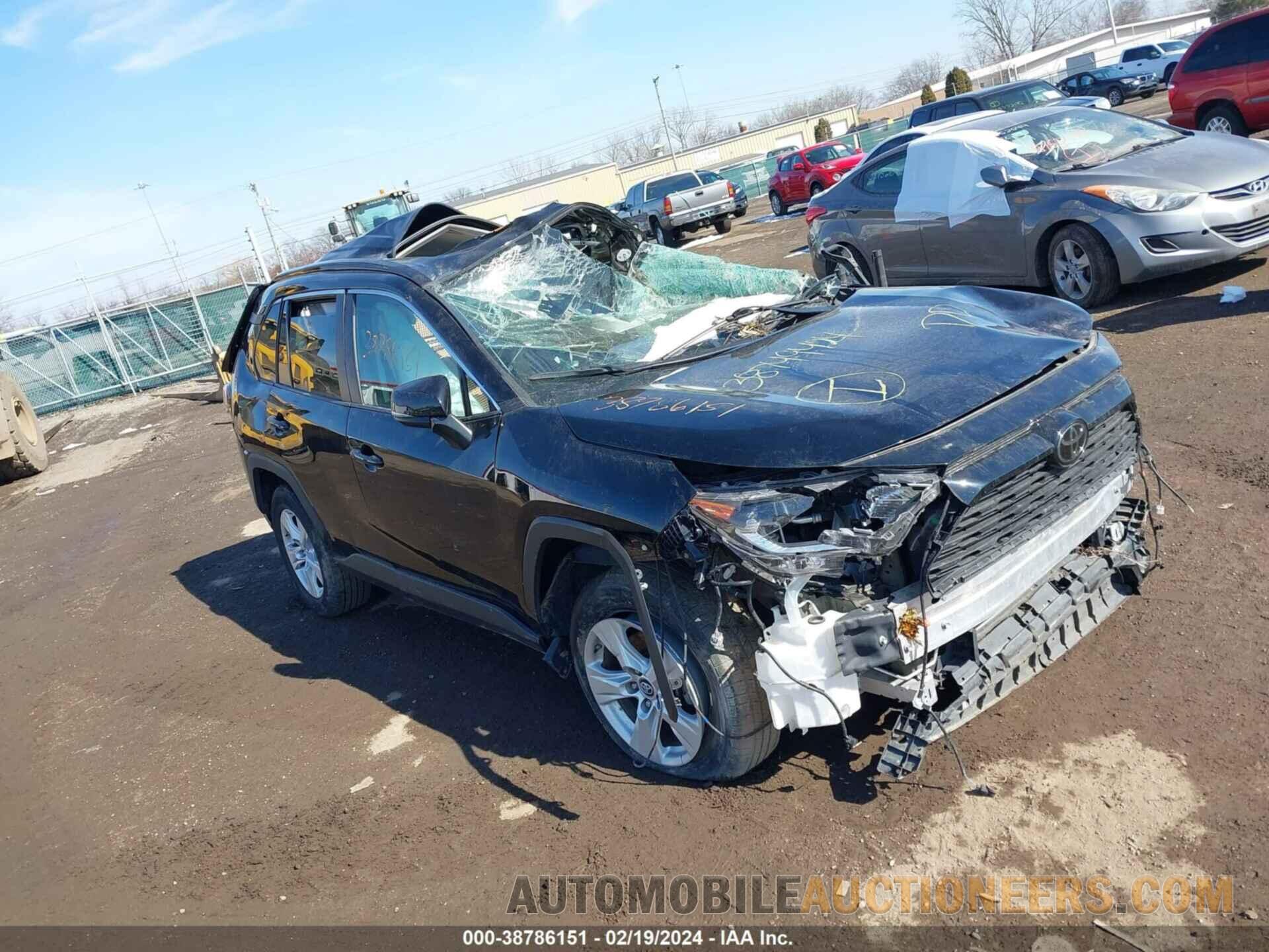 2T3W1RFVXKW043466 TOYOTA RAV4 2019