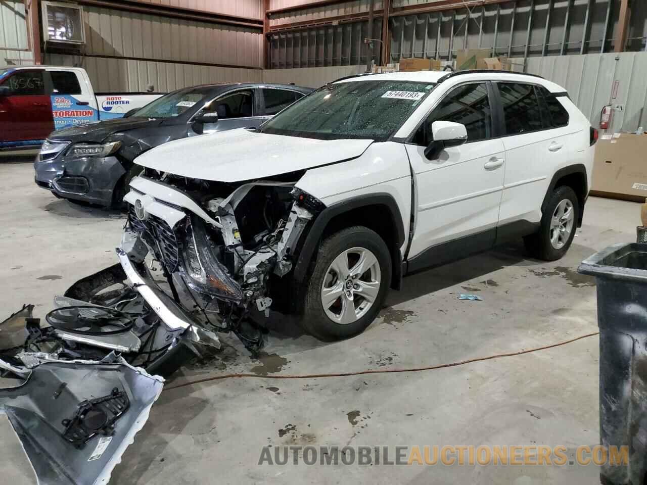 2T3W1RFVXMC092106 TOYOTA RAV4 2021