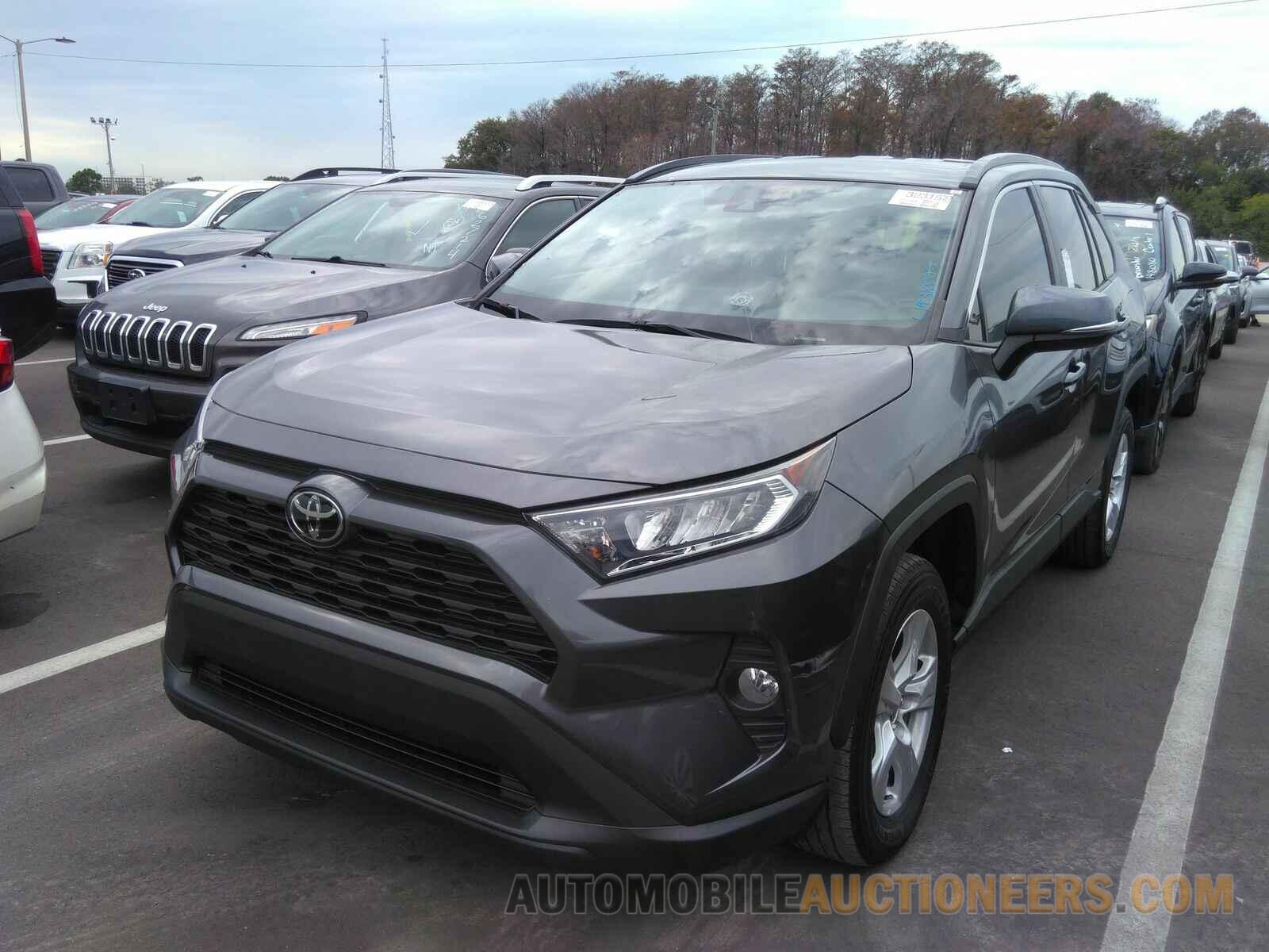 2T3W1RFVXMC139893 Toyota RAV4 2021