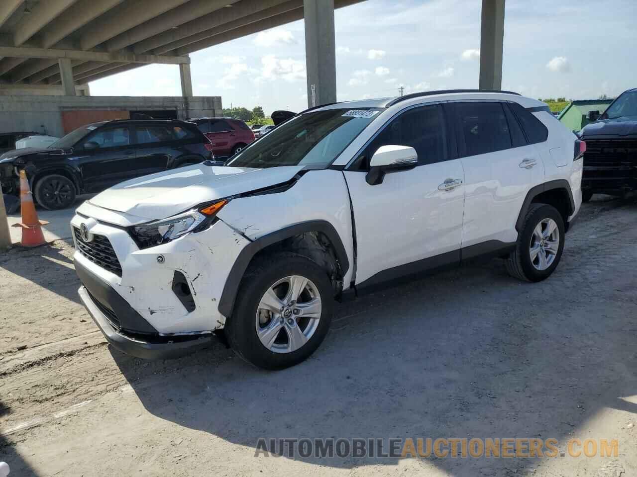 2T3W1RFVXMC146410 TOYOTA RAV4 2021