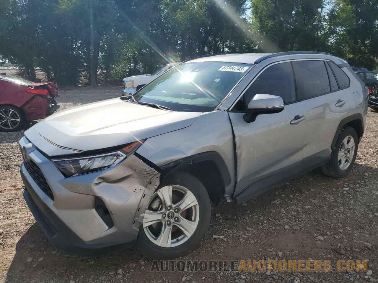 2T3W1RFVXMW106889 TOYOTA RAV4 2021