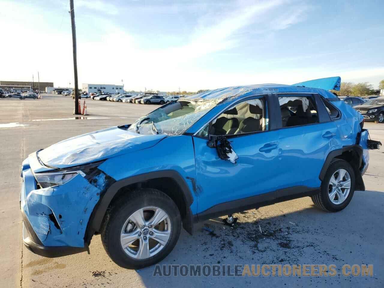 2T3W1RFVXMW108710 TOYOTA RAV4 2021