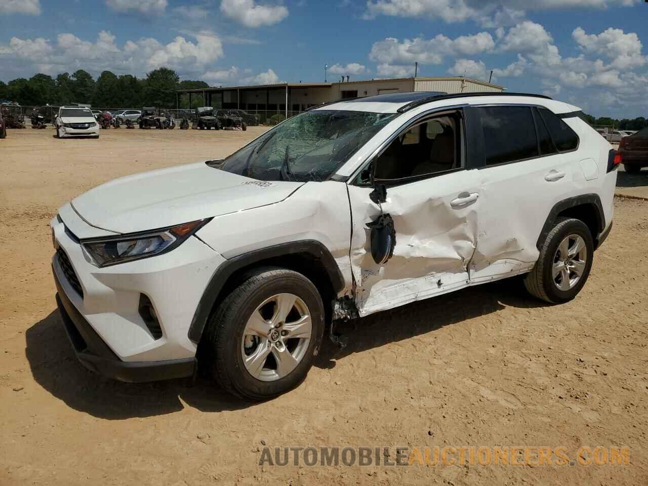 2T3W1RFVXMW171175 TOYOTA RAV4 2021