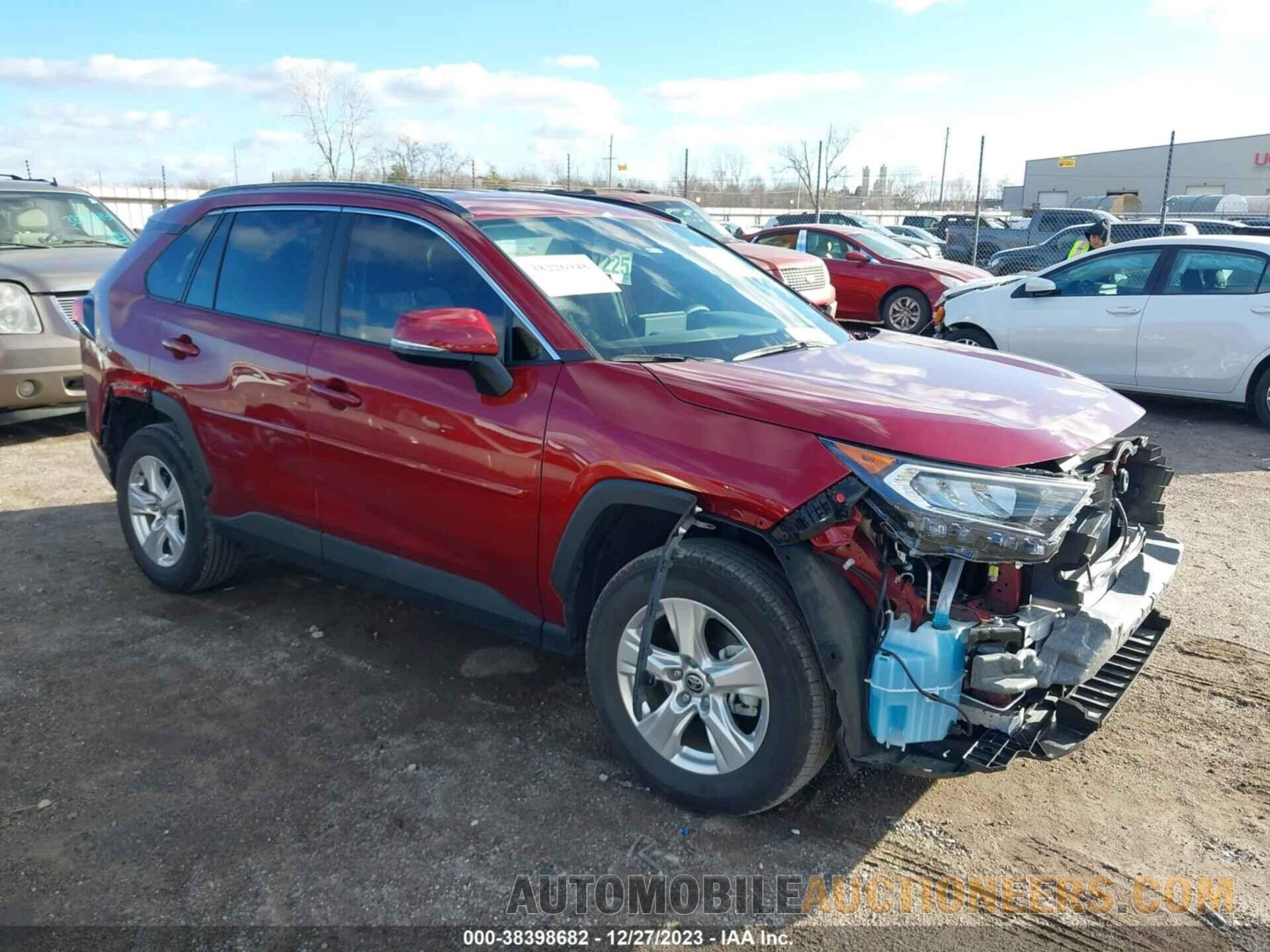 2T3W1RFVXMW174884 TOYOTA RAV4 2021