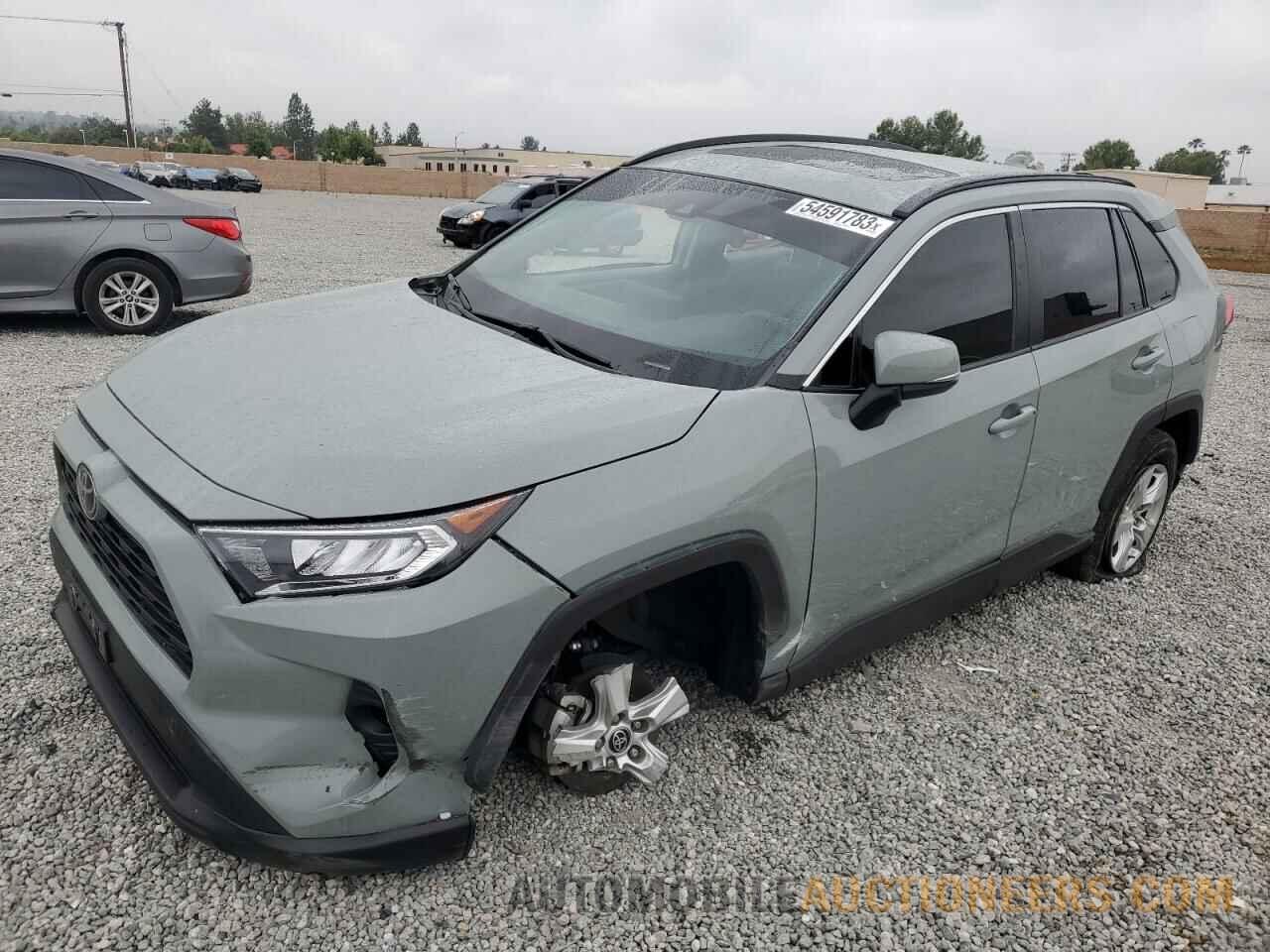 2T3W1RFVXMW181642 TOYOTA RAV4 2021