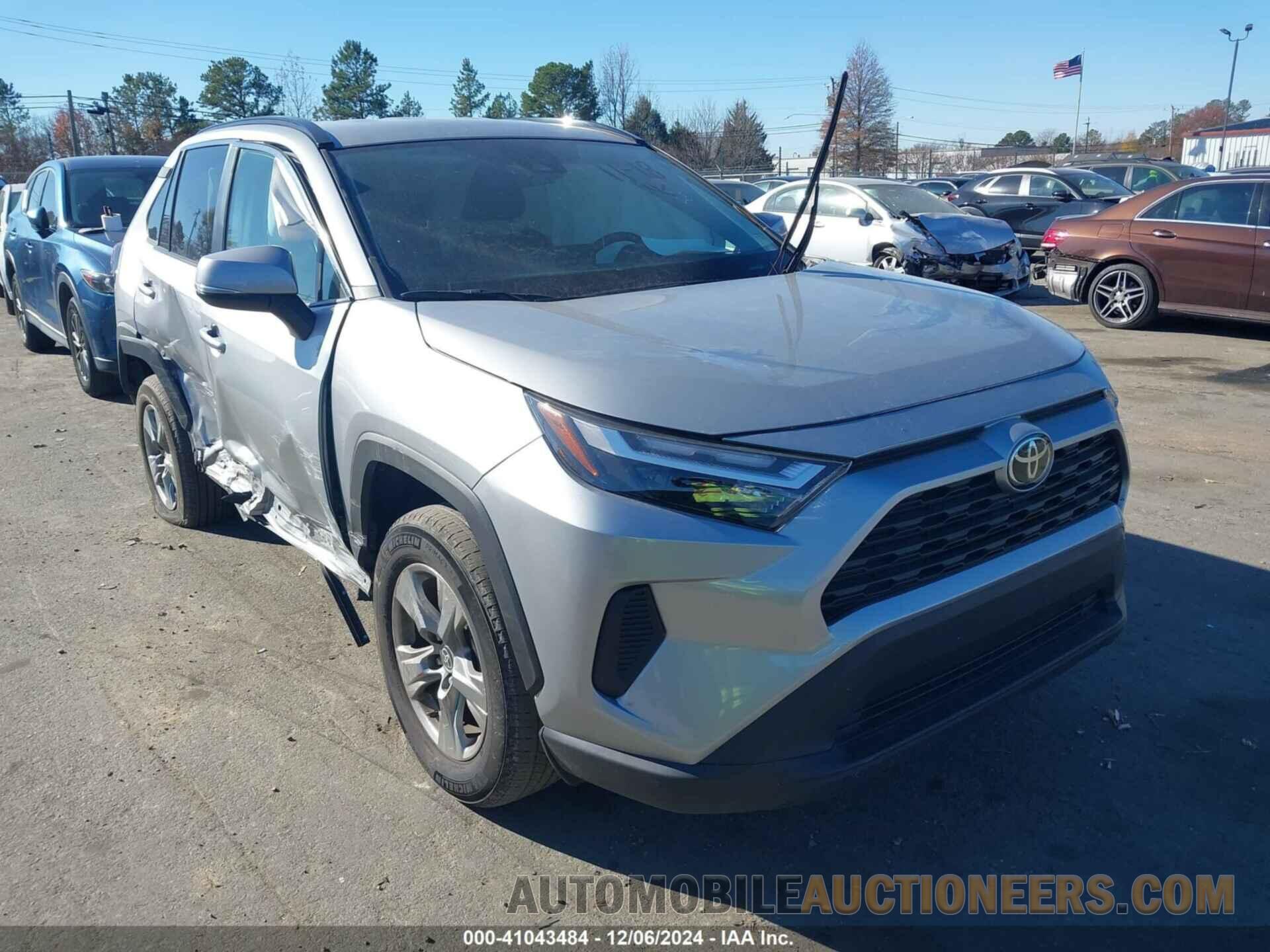 2T3W1RFVXRW317128 TOYOTA RAV4 2024